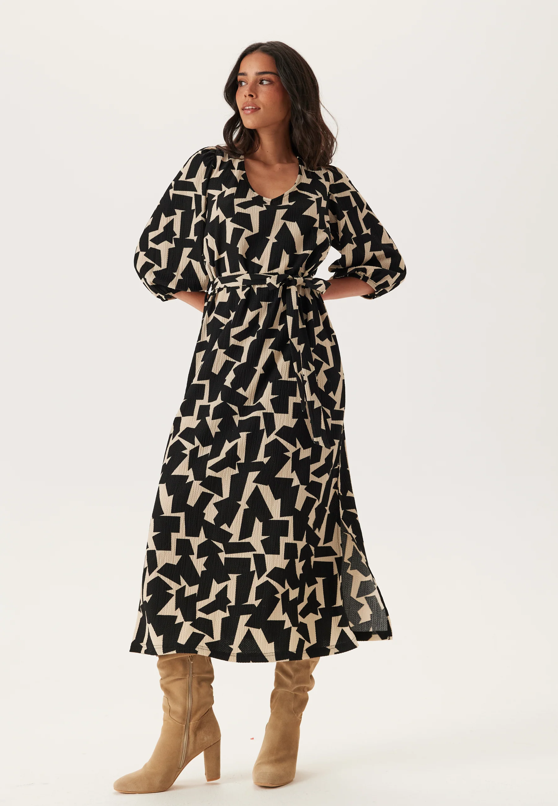 Structured Puff Sleeve Midi Dress - Image 2