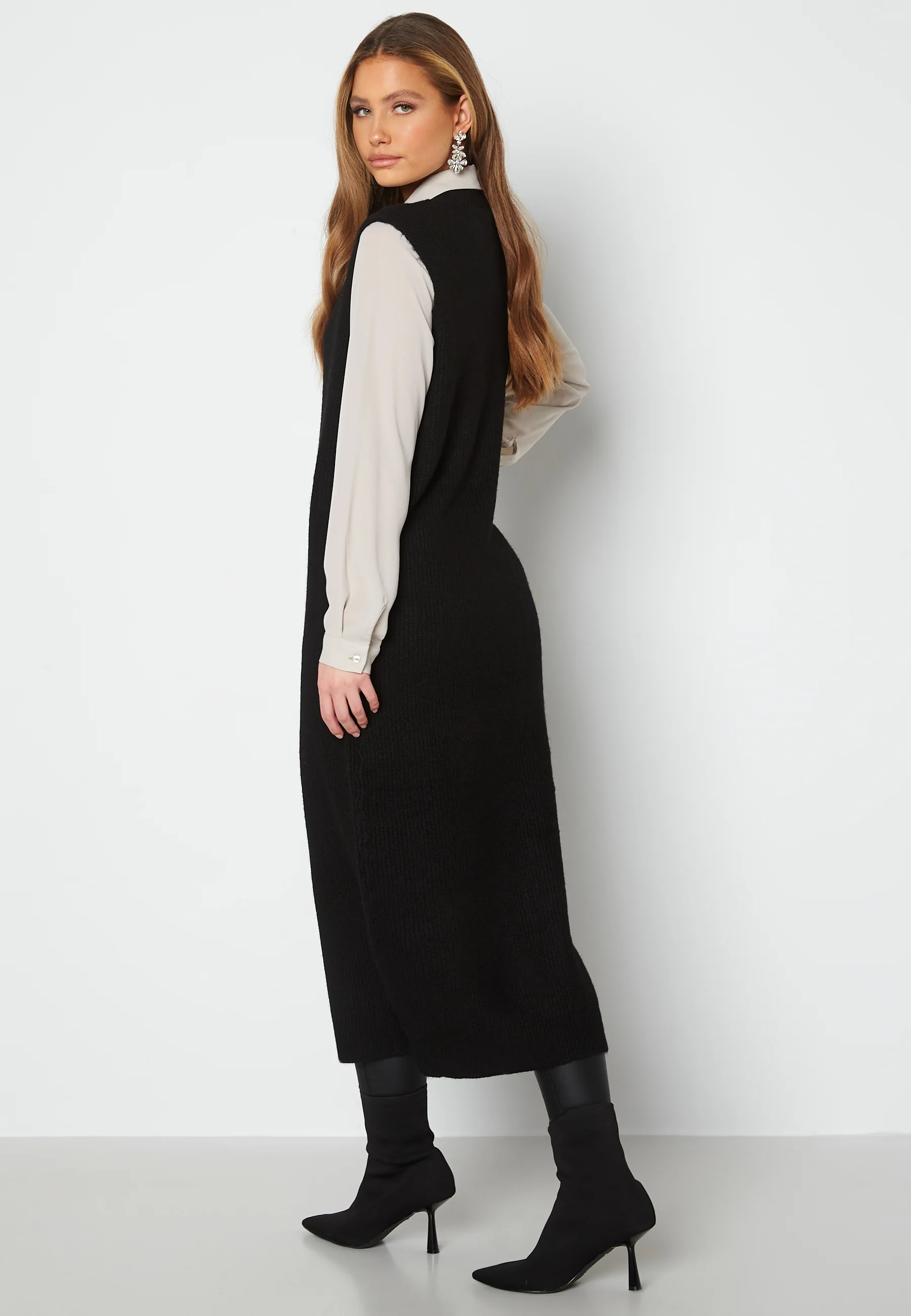 Svampi S/L Long Knit Vest - Image 2