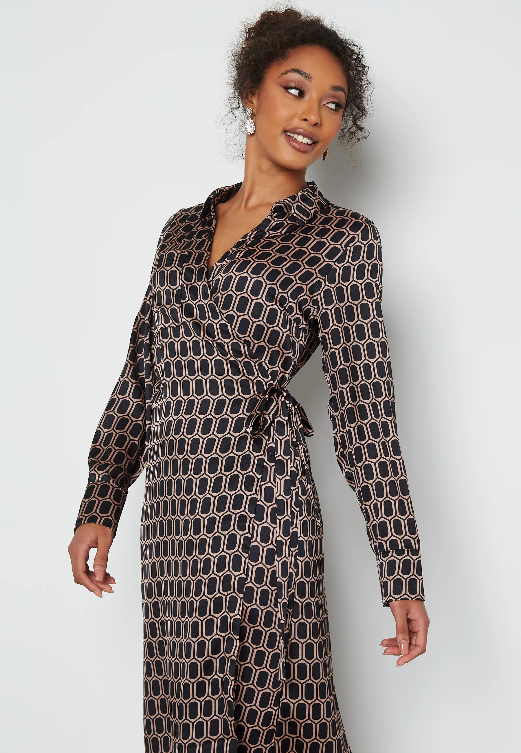 Tania L/S Wrap Dress - Image 3