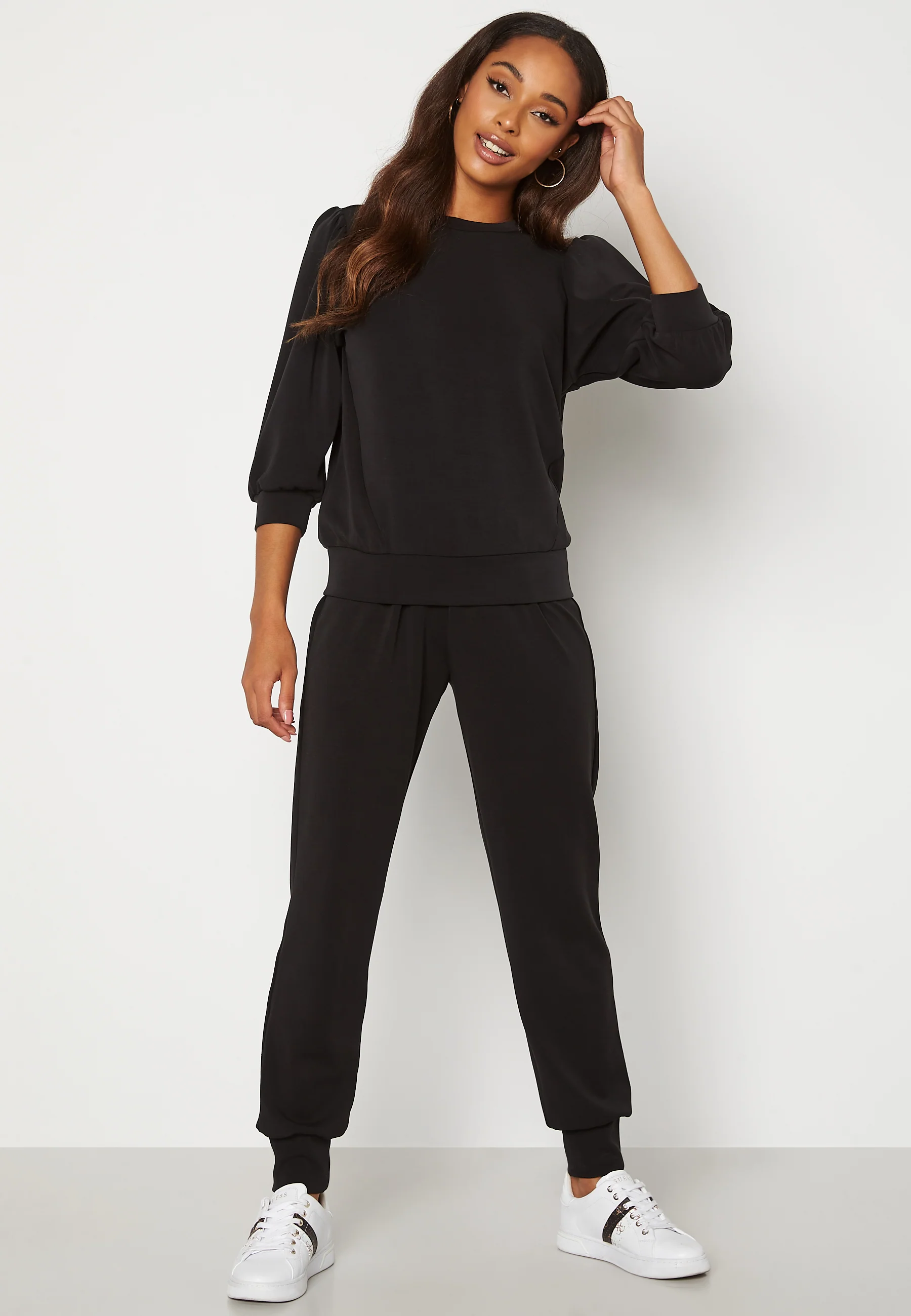 Tenny 3/4 Sweat Top - Image 3