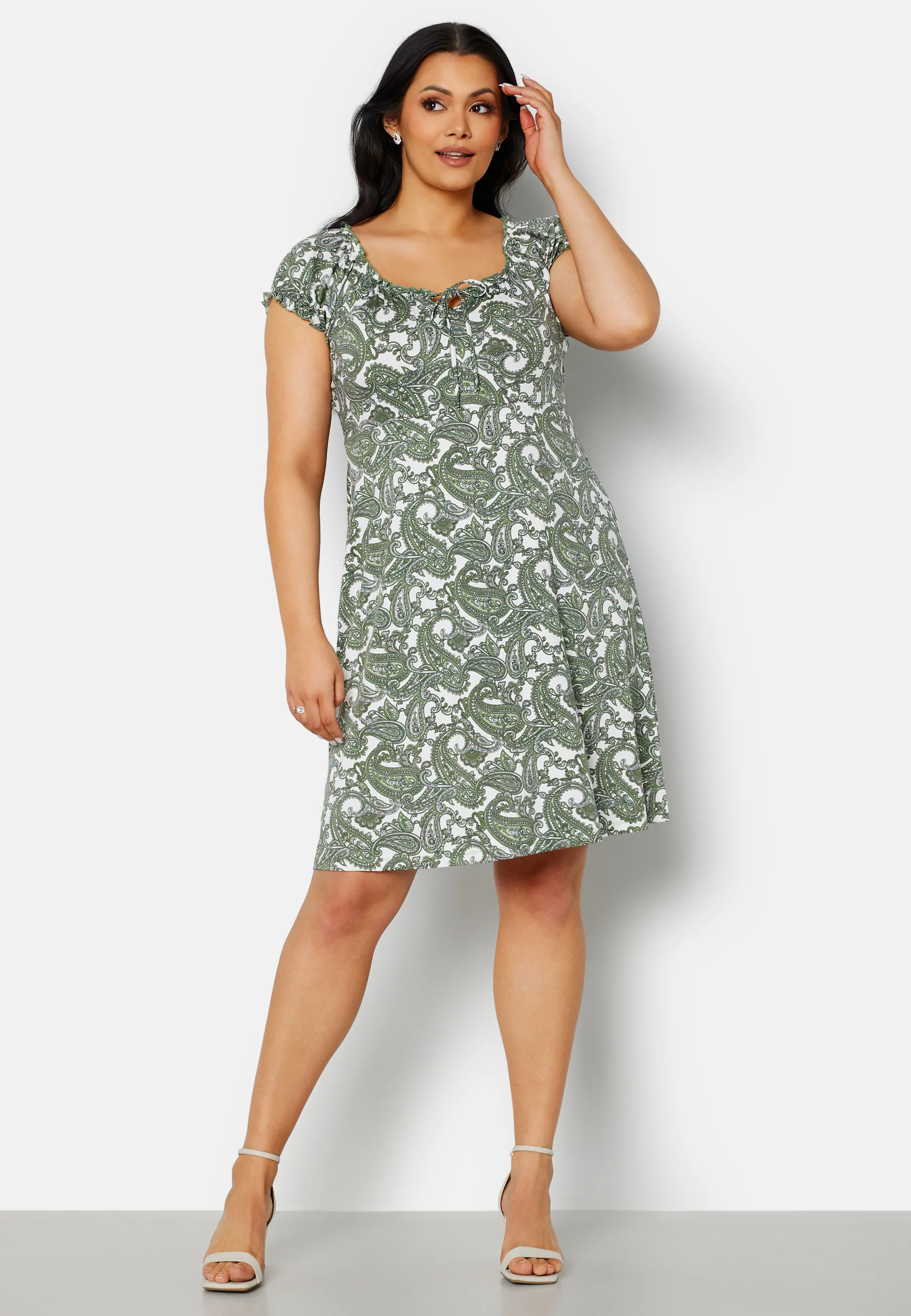 Tessan dress - Image 6