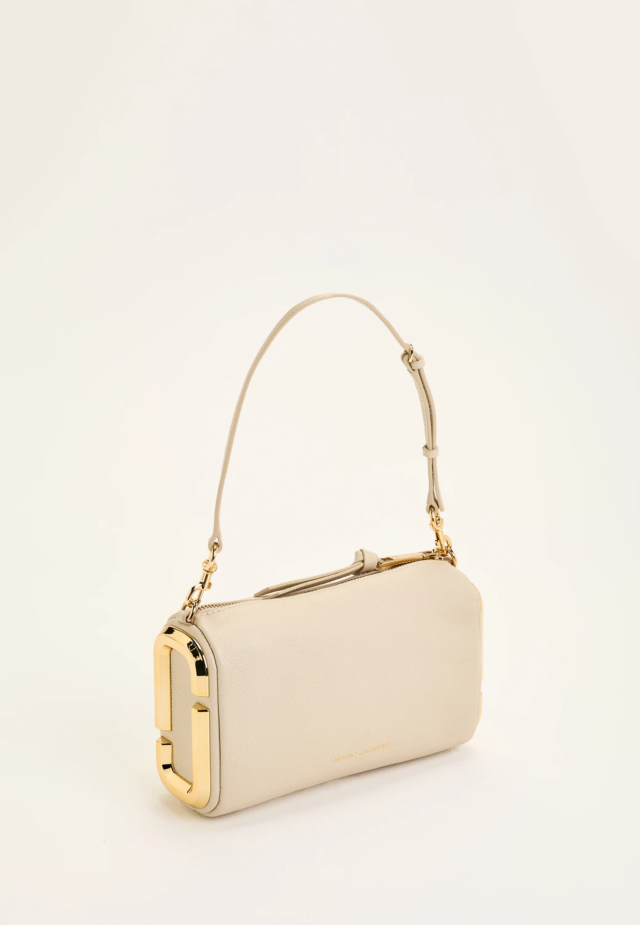 The Snapshot Shoulder - Image 3