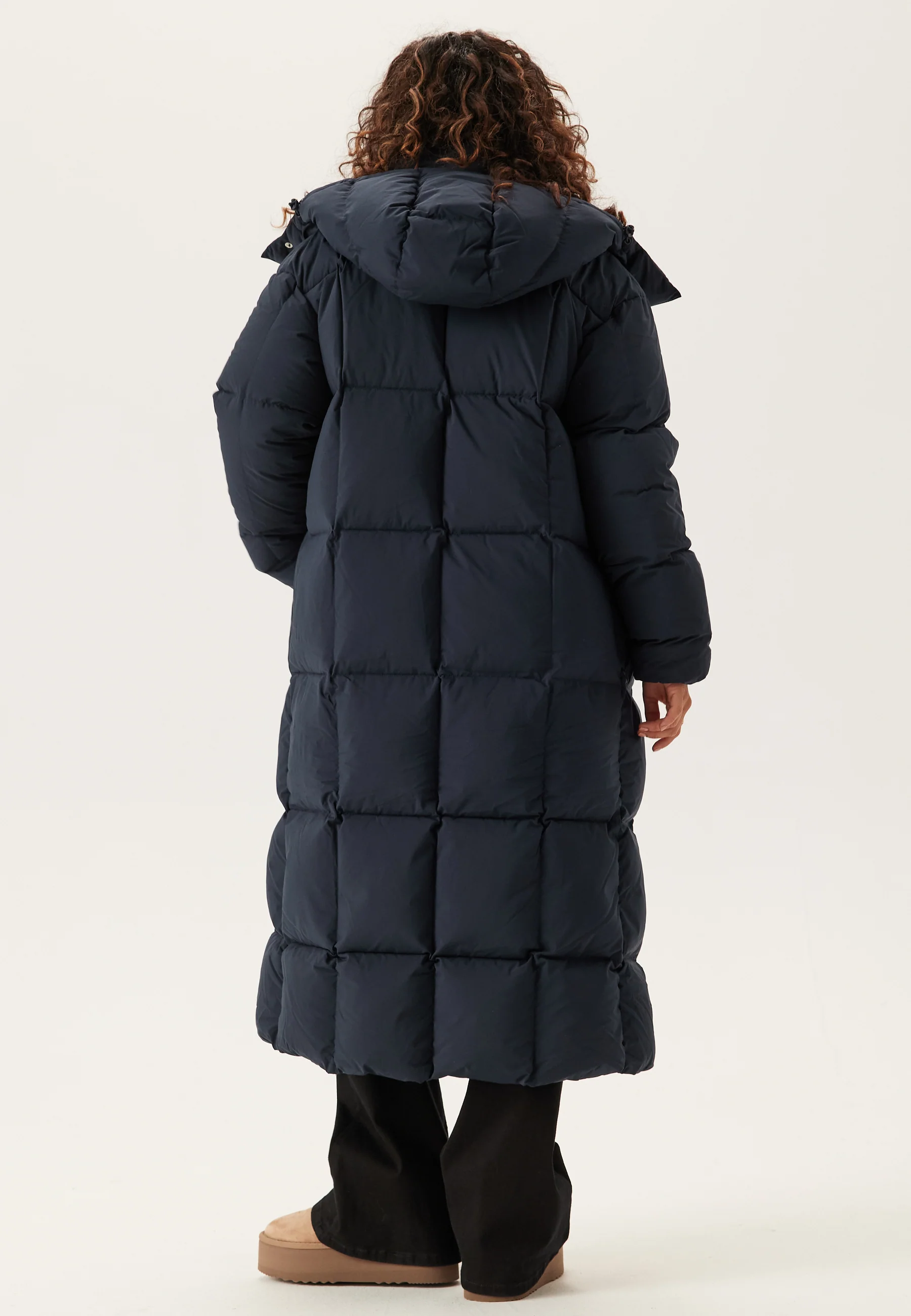 Tjw Alaska Grid Dwn Mxi Coat - Image 2