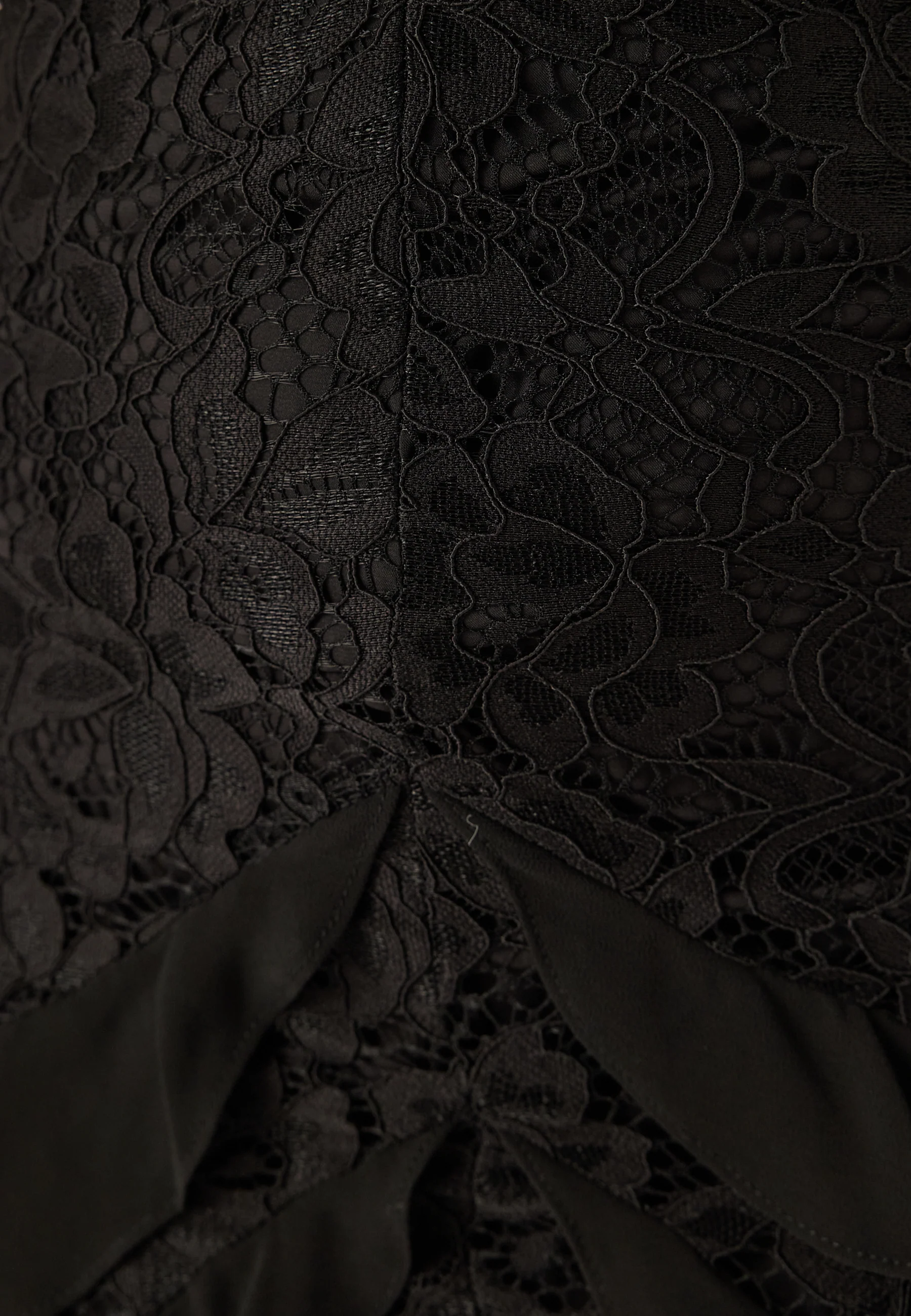 Tommy Halter Neck Lace Maxi - Image 6