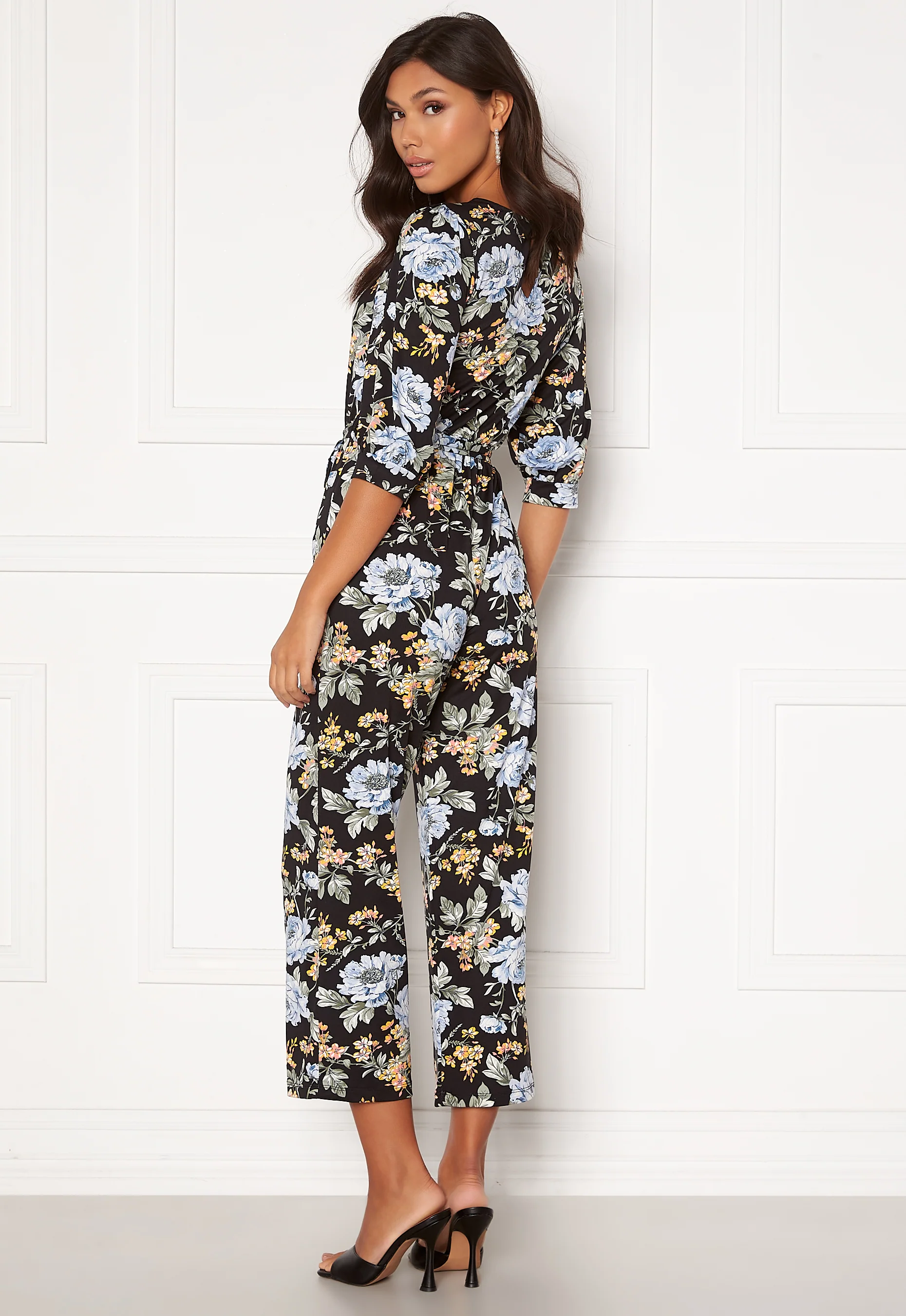 Tova puff v-neck jumpsuit - Image 2