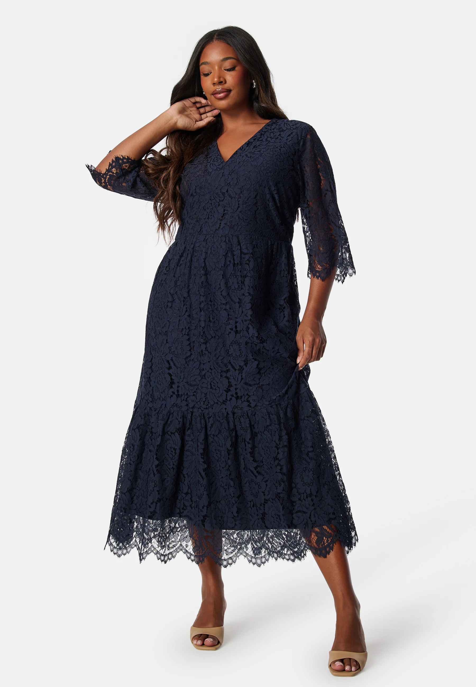 V-neck Lace Midi Dress - Image 5