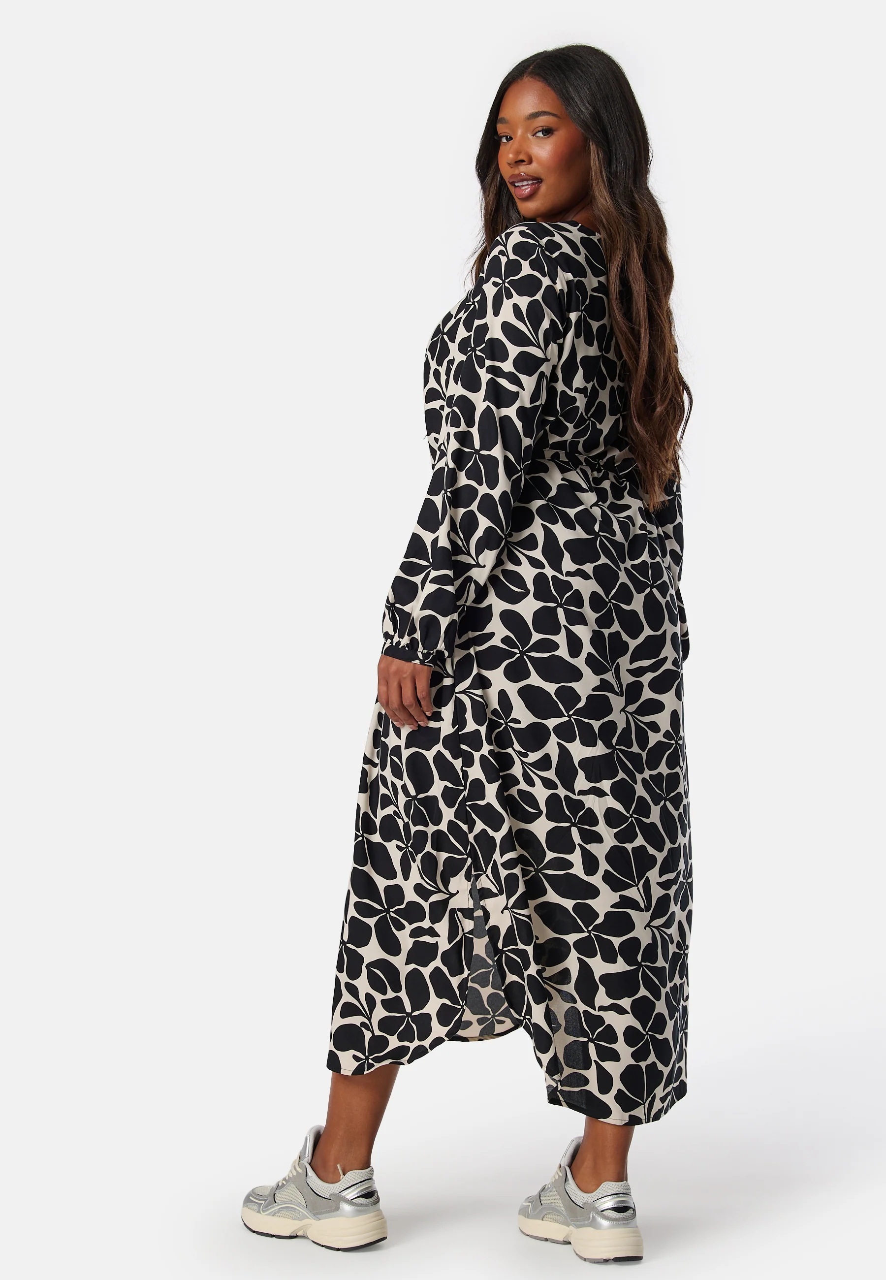 V-neck Viscose Dress - Image 6