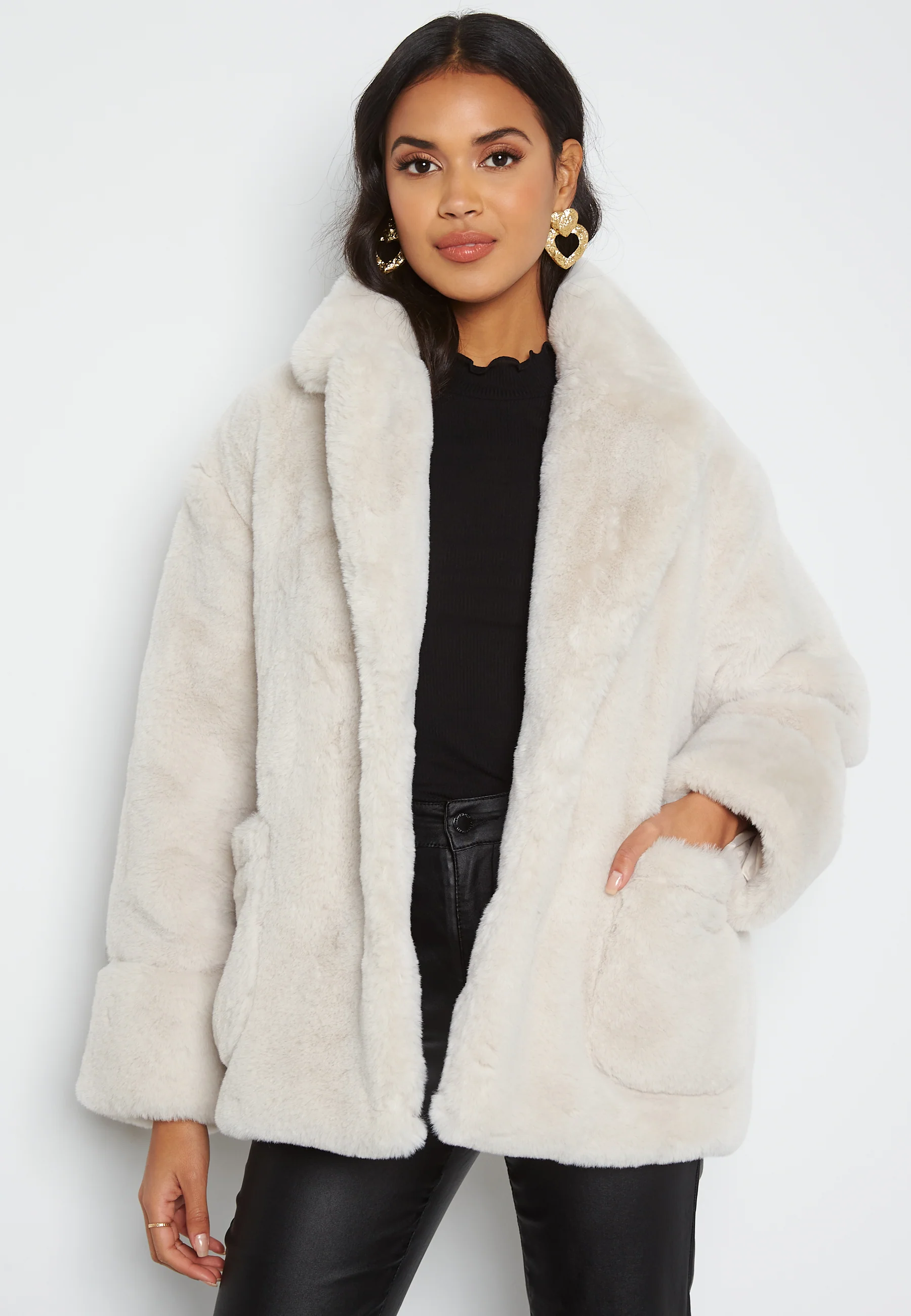 Vadah Faux Fur Jacket - Image 4