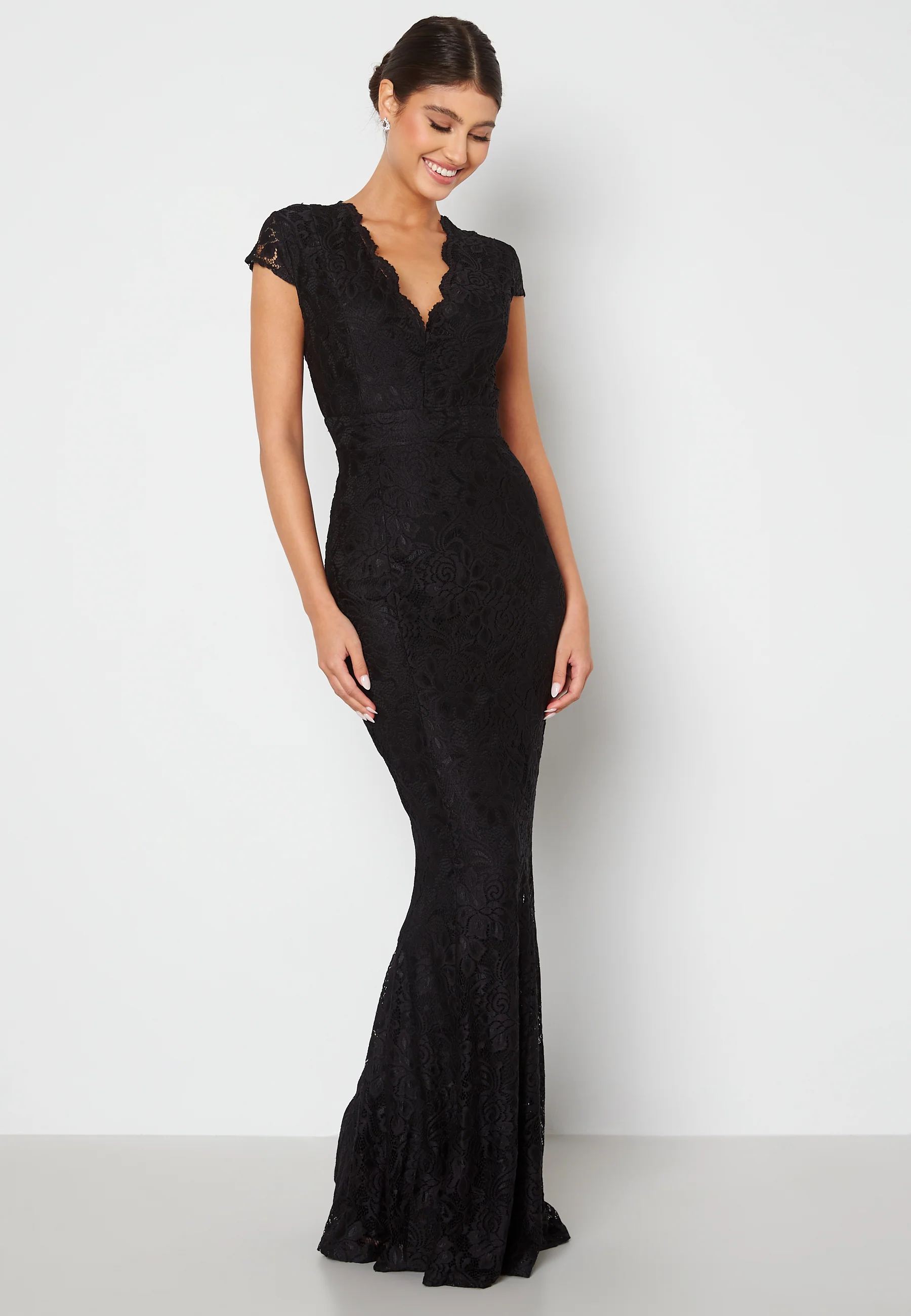 Valencia lace dress