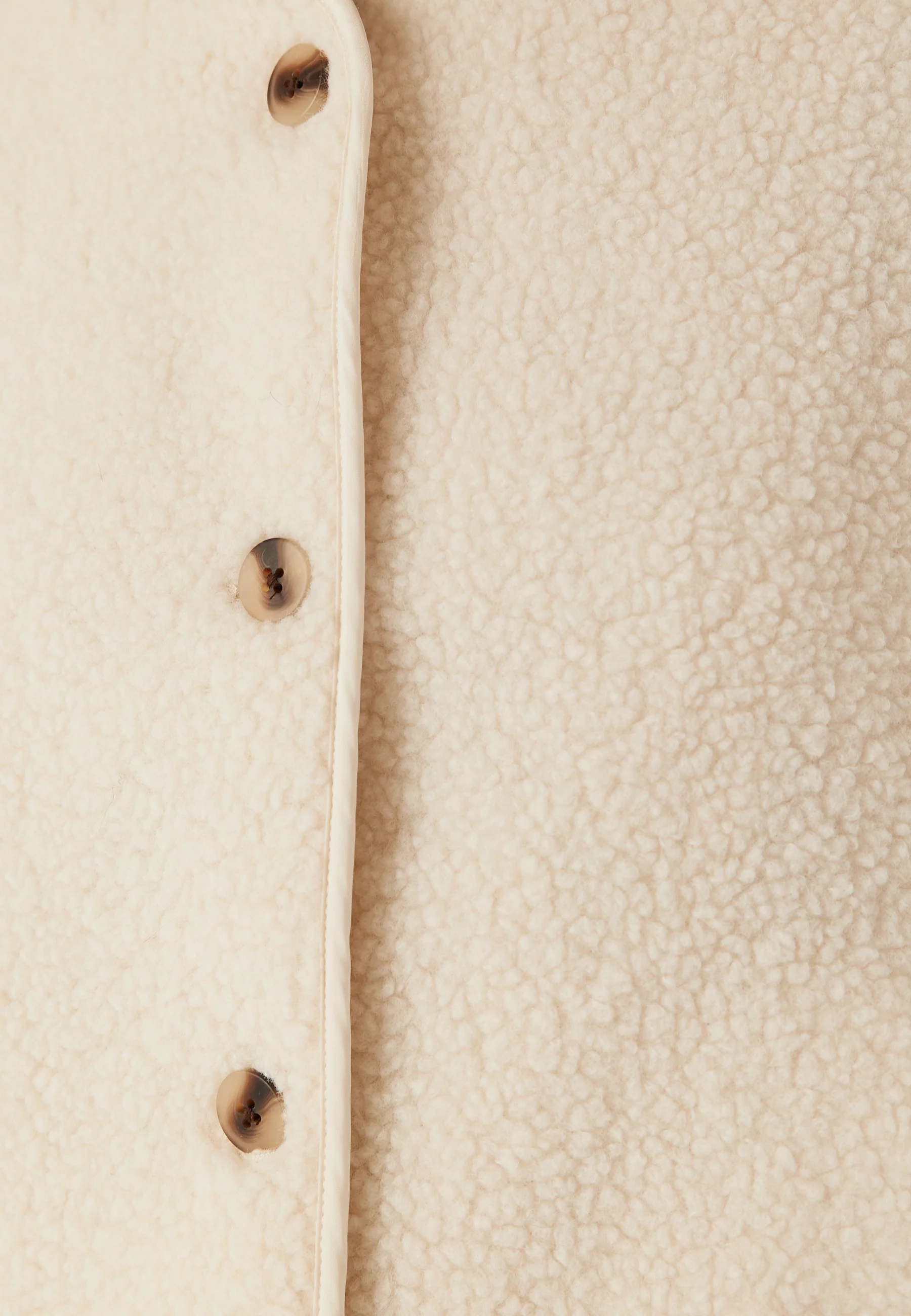 Viada Teddy Jacket - Image 4