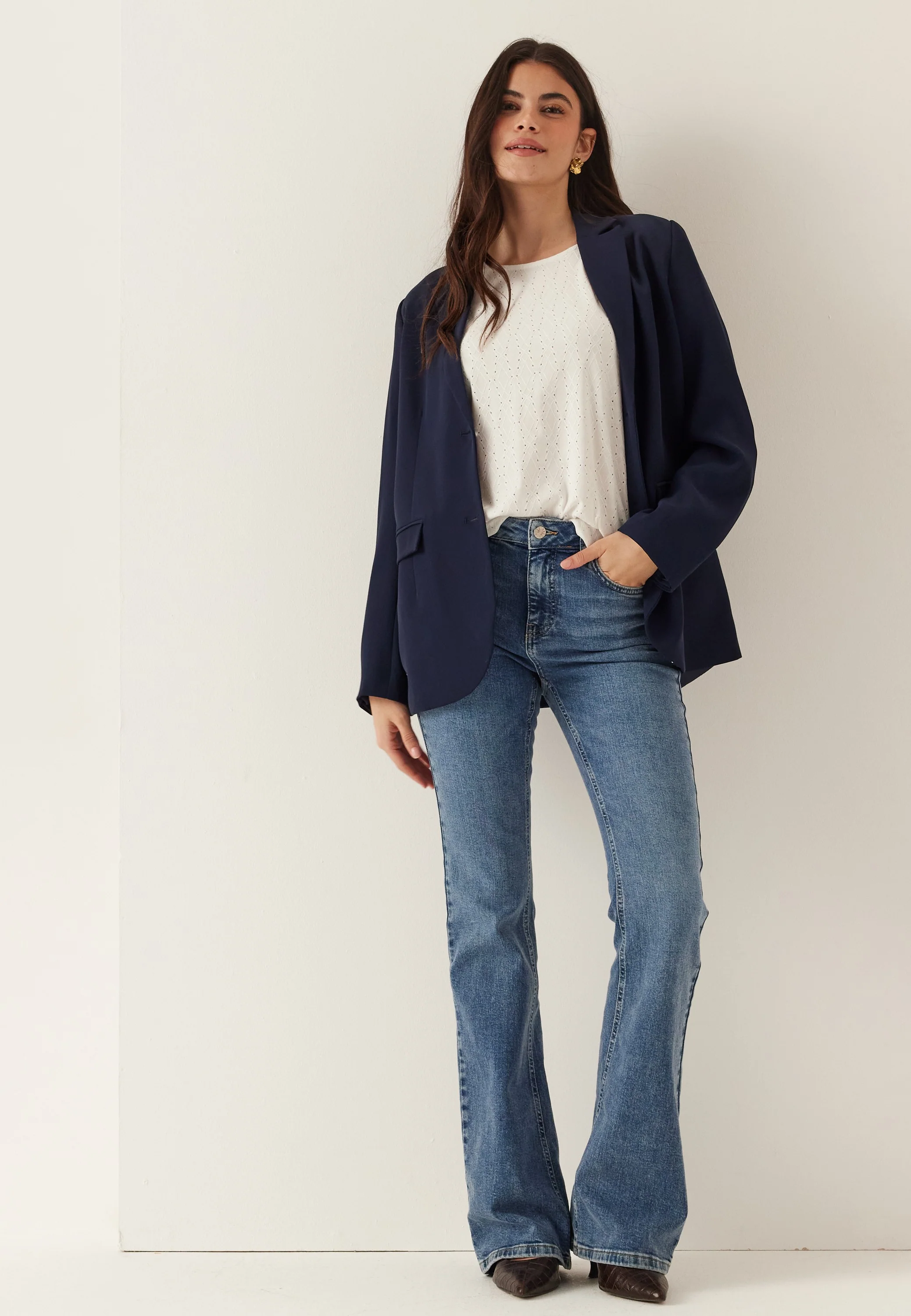 Vibelli O-neck S/S TOP - Image 4