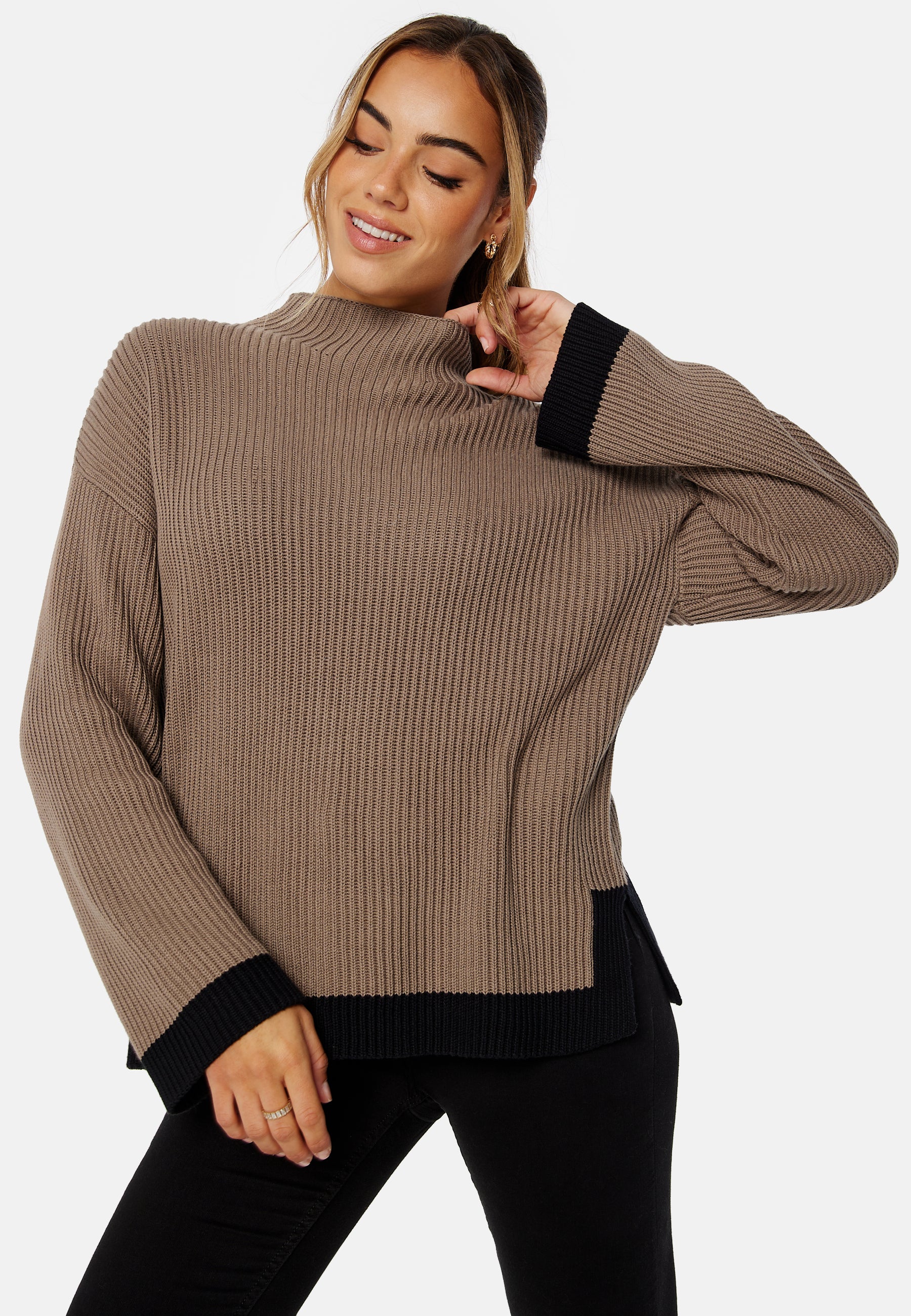 Viching L/S FunnelneckKnit Top