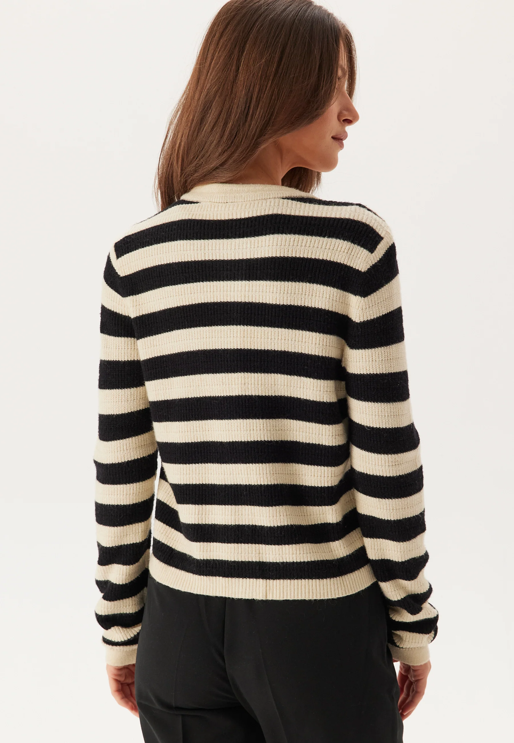 Vidrea L/S O-Neck Knit Cardigan - Image 2