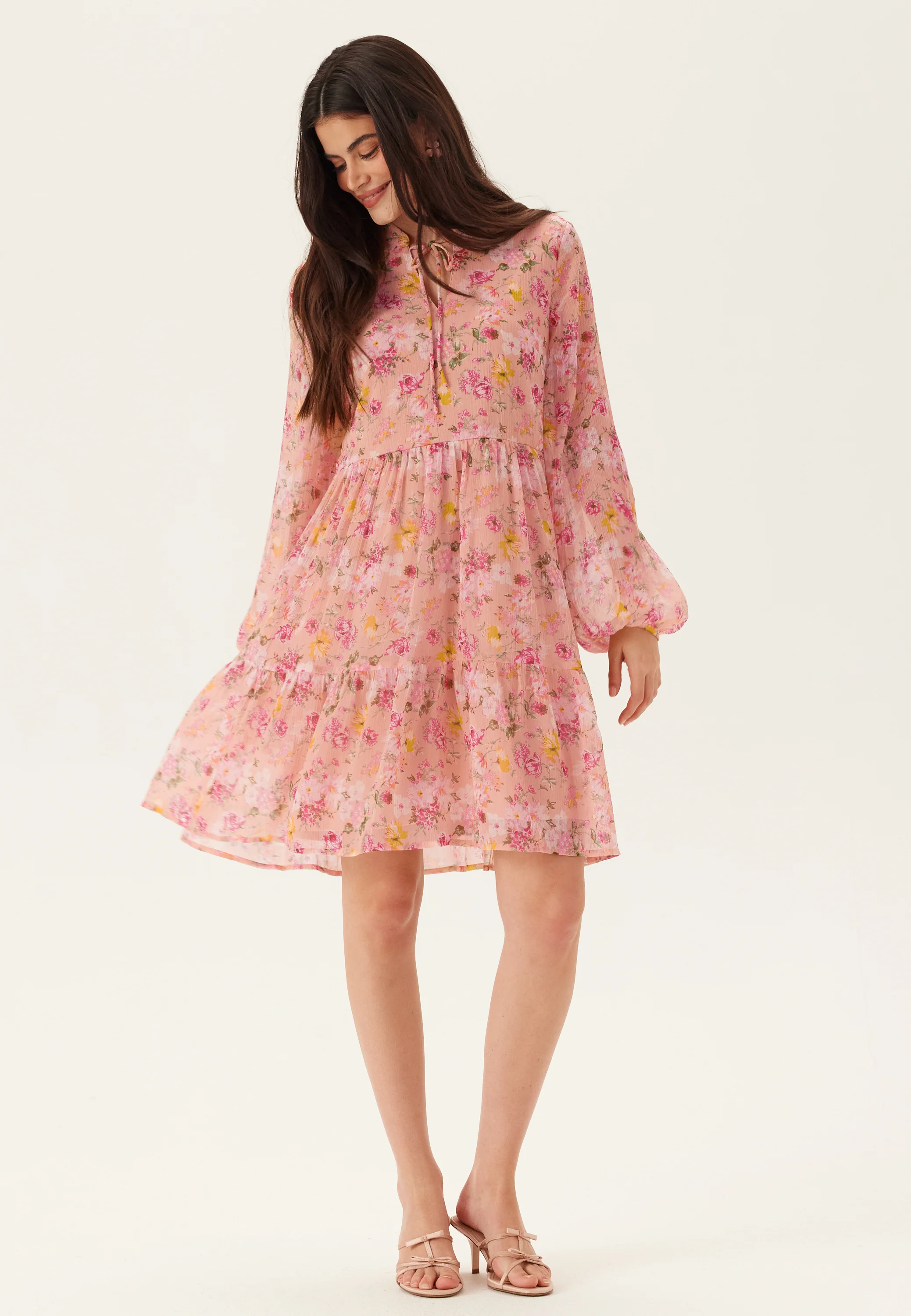 Vifalia L/S TIE V-NECK DRESS