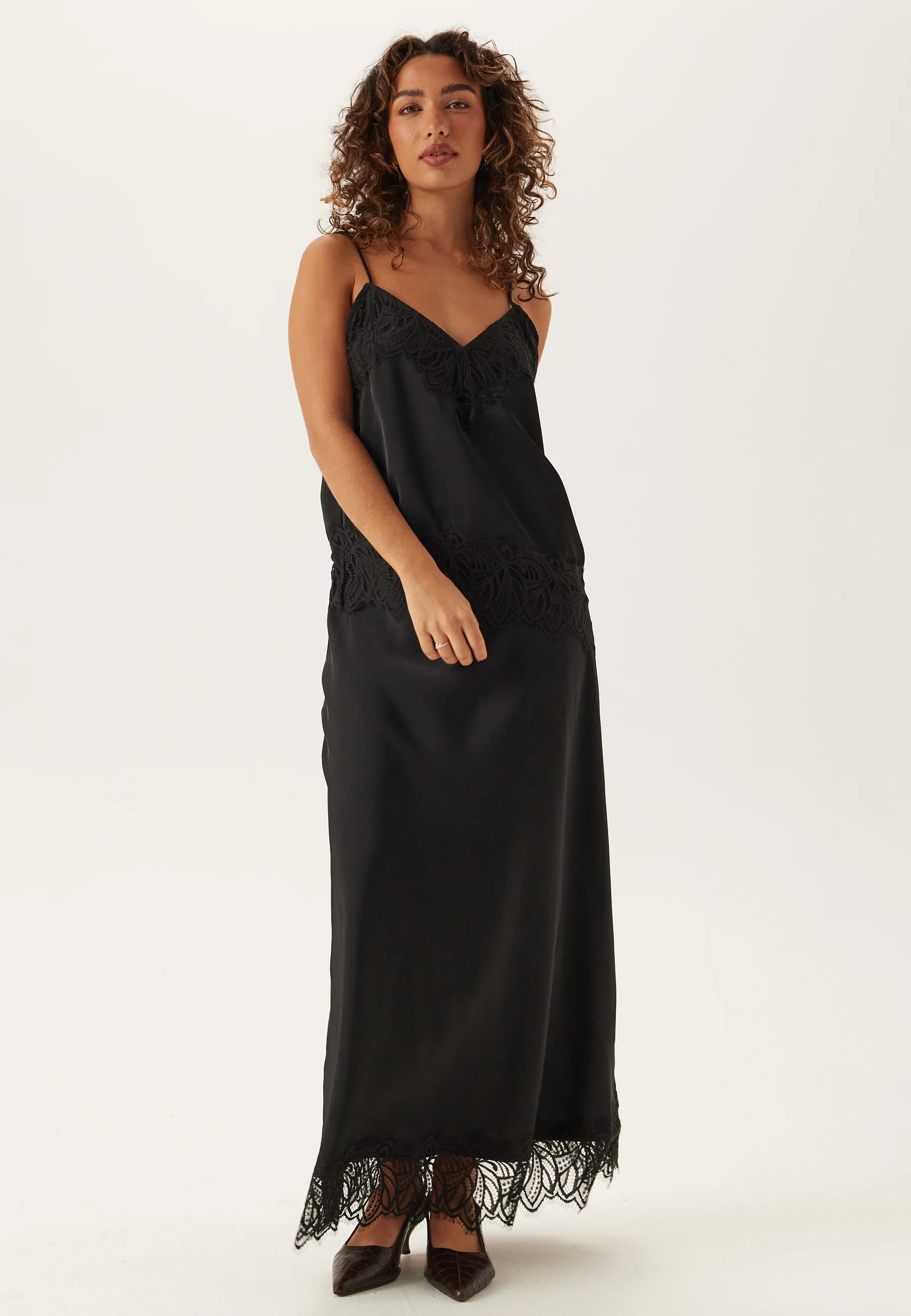 Vilea Strap Top - Image 4