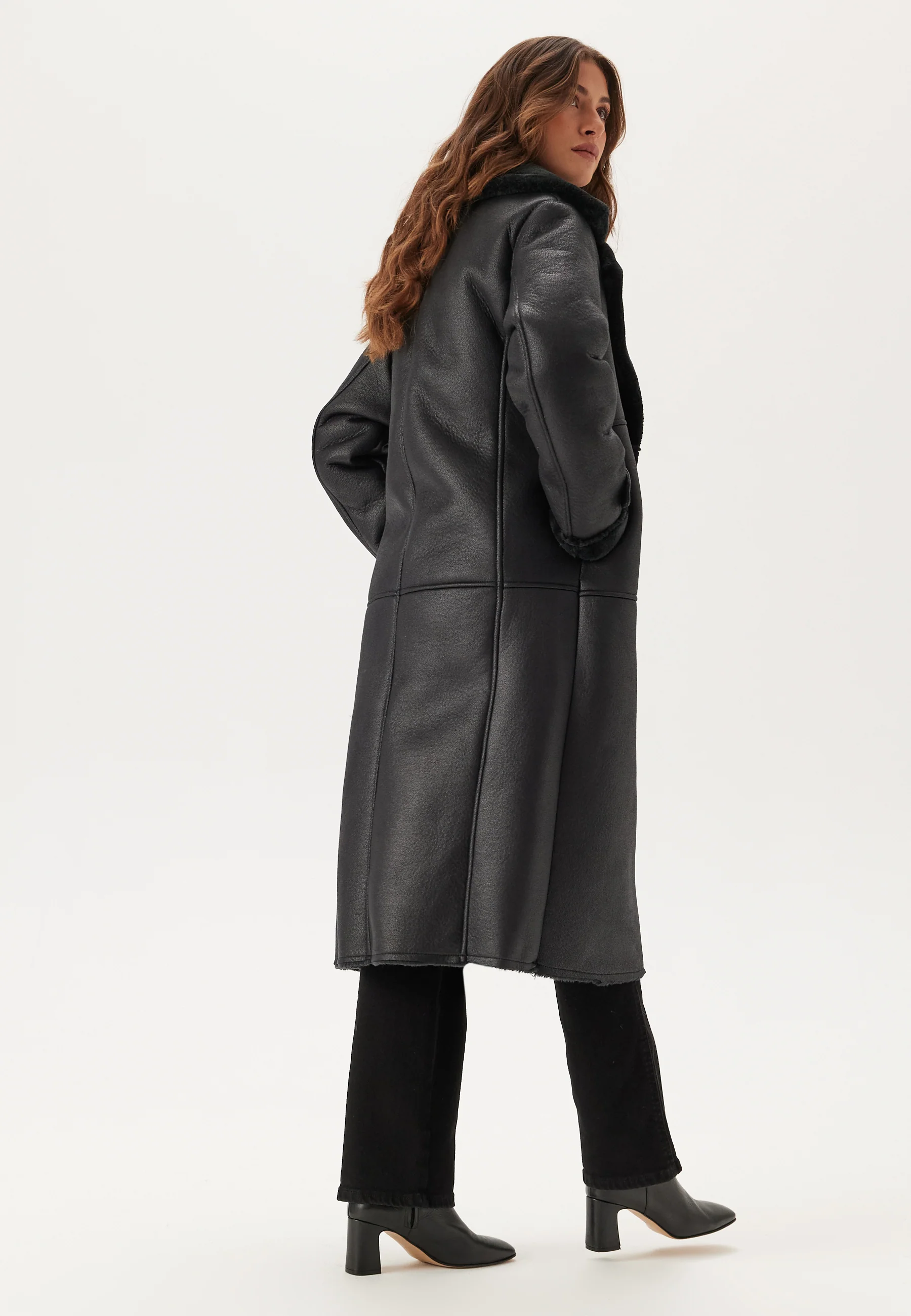 Vimella Long Sherling Coat - Image 3