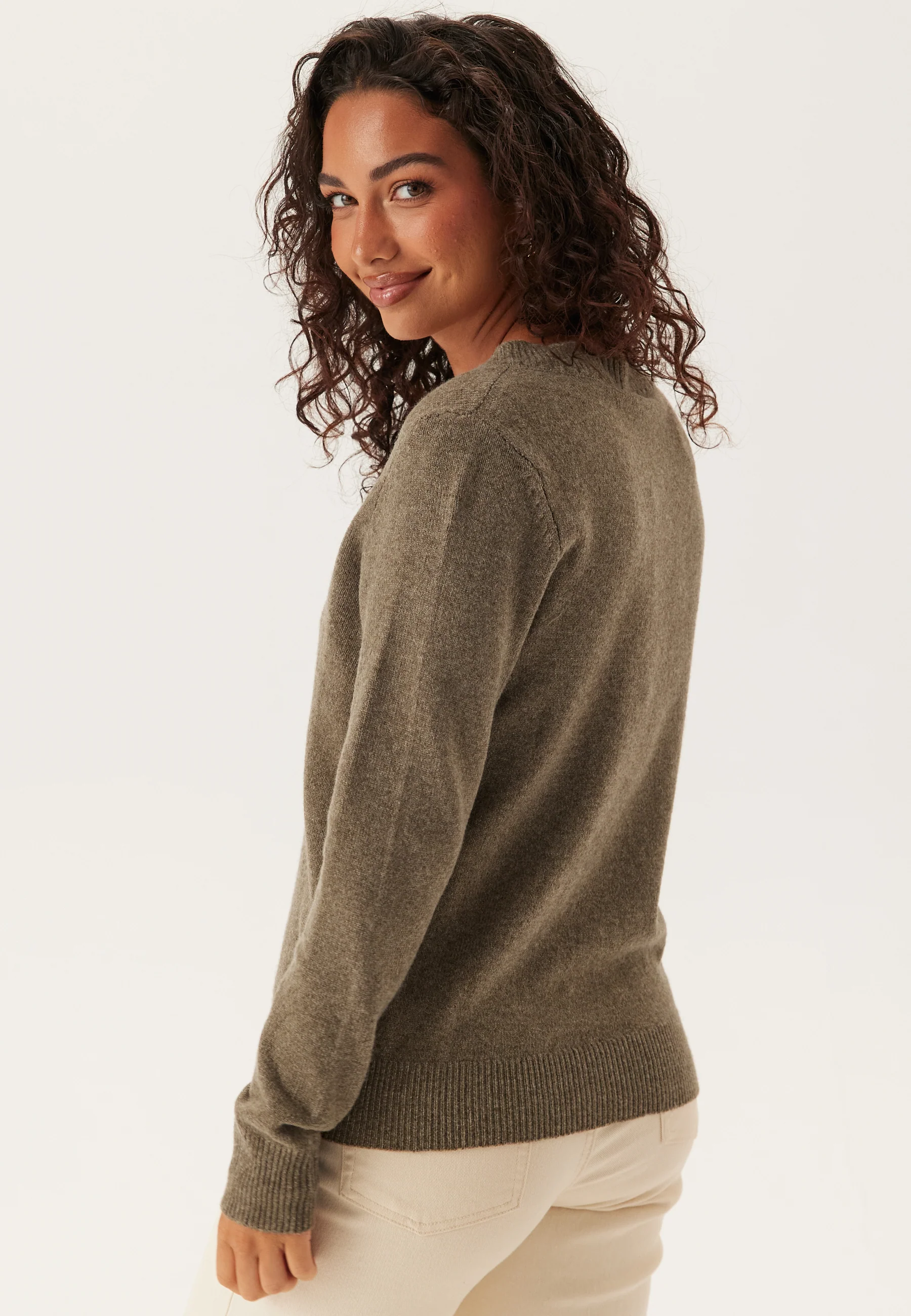 Vinikolina V-neck L/S KNIT TOP - Image 2