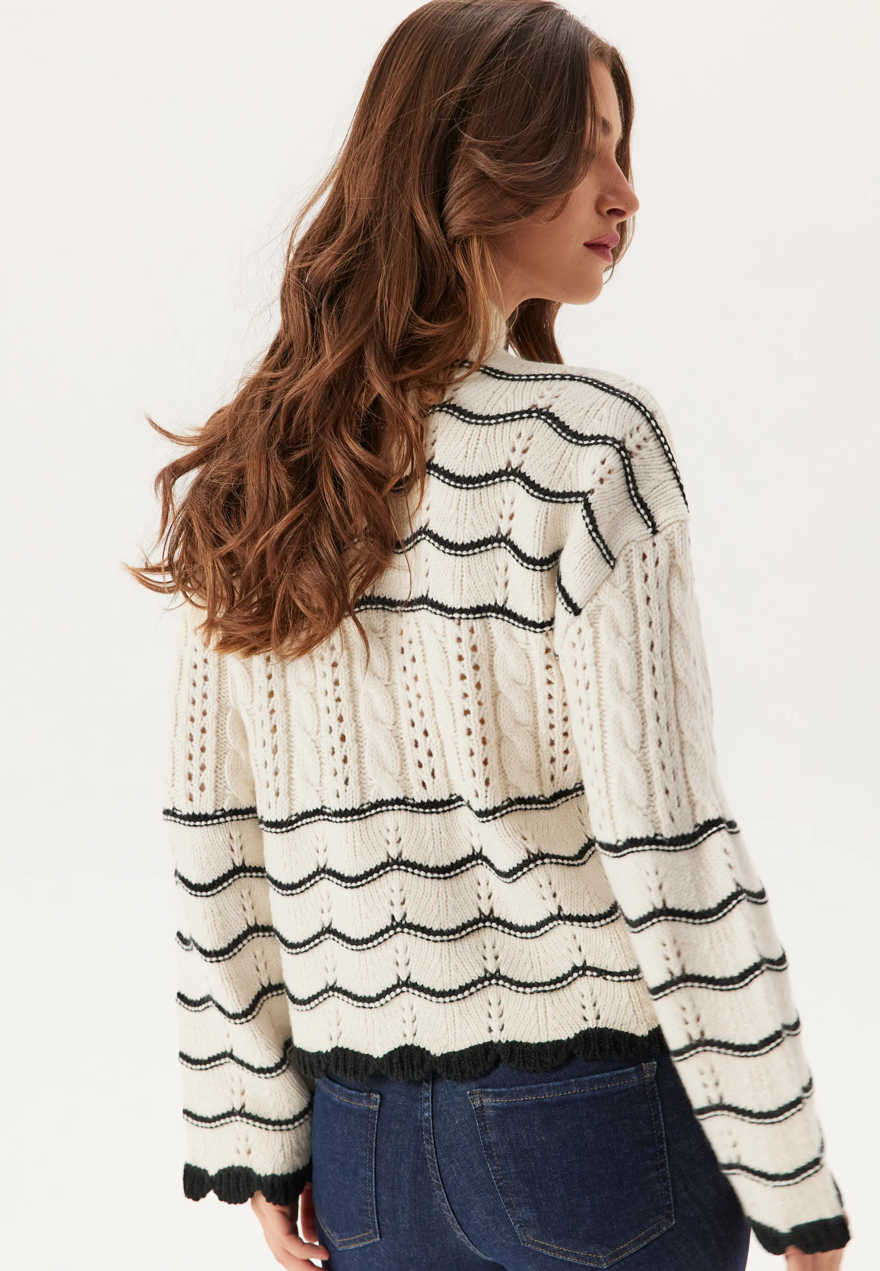 Viovirina High Neck L/S CABLE - Image 2