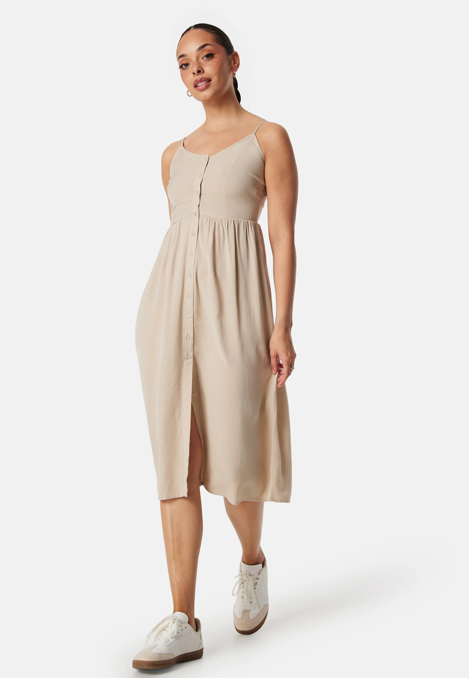Vipricil strap button dress