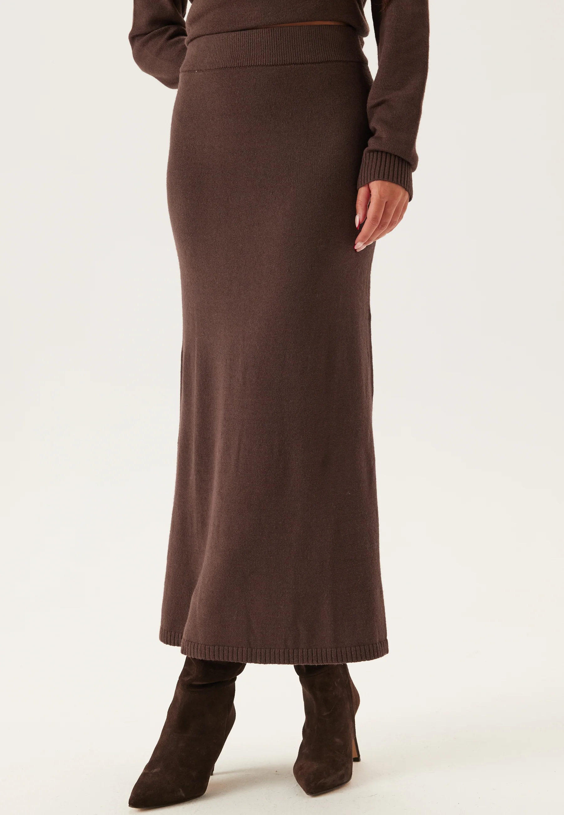 Viril Ankle Knit Skirt - Image 2