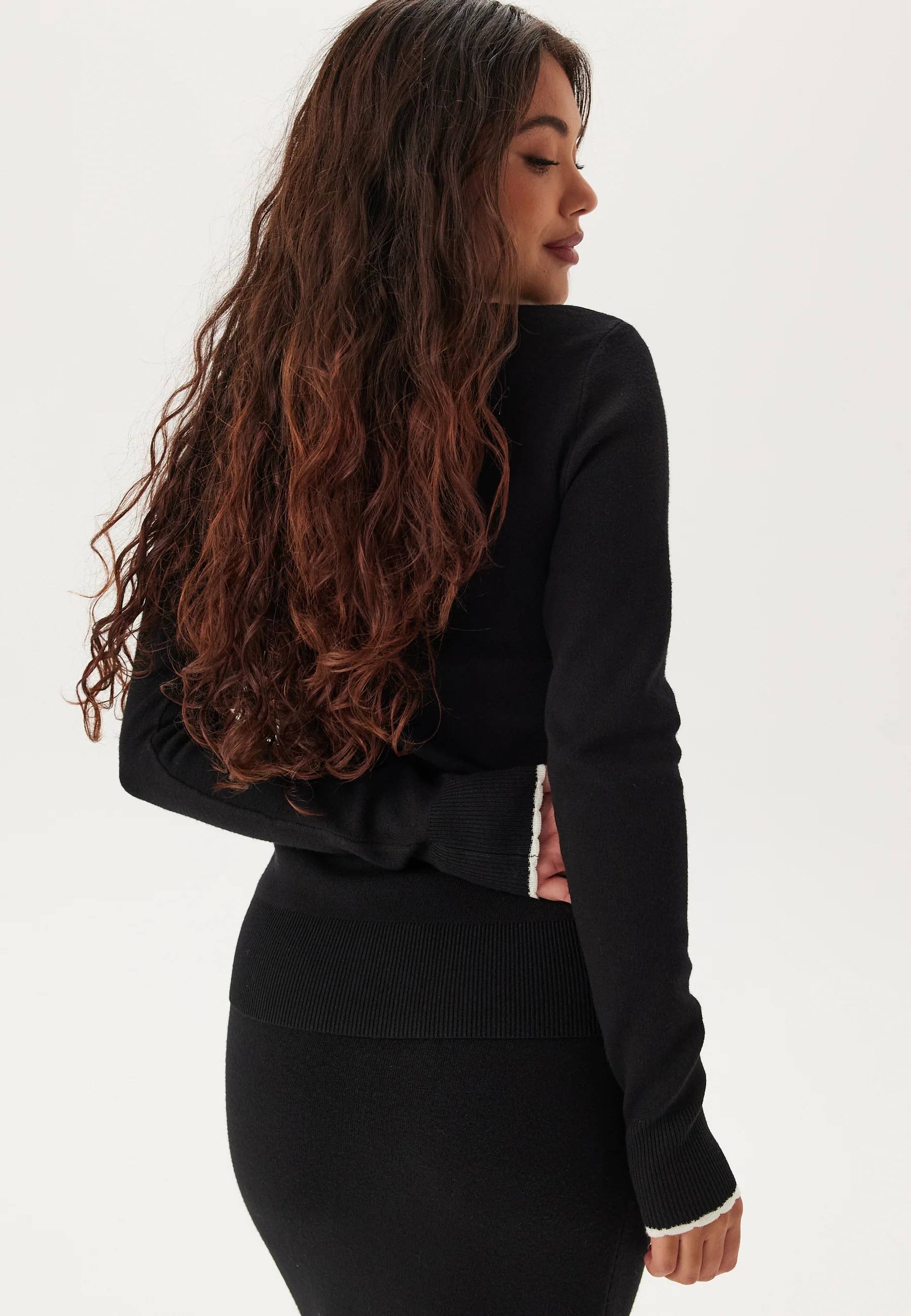 Viscose Contrast Knitted Sweater - Image 4