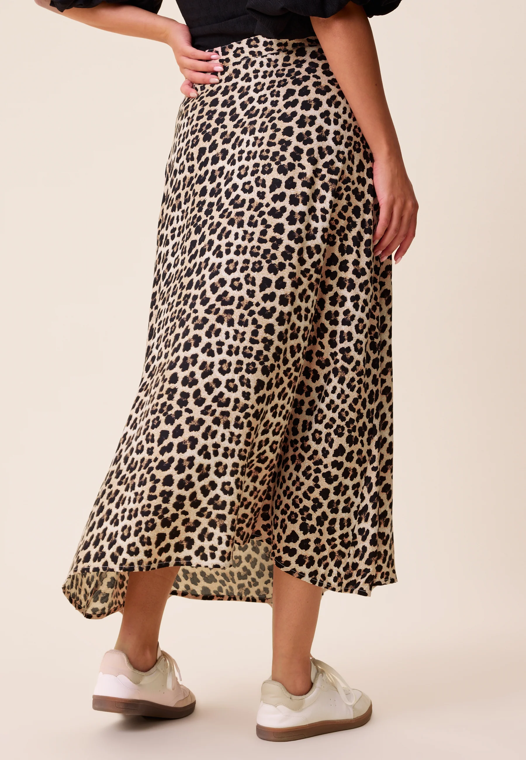 Viscose Midi Wrap Skirt - Image 3