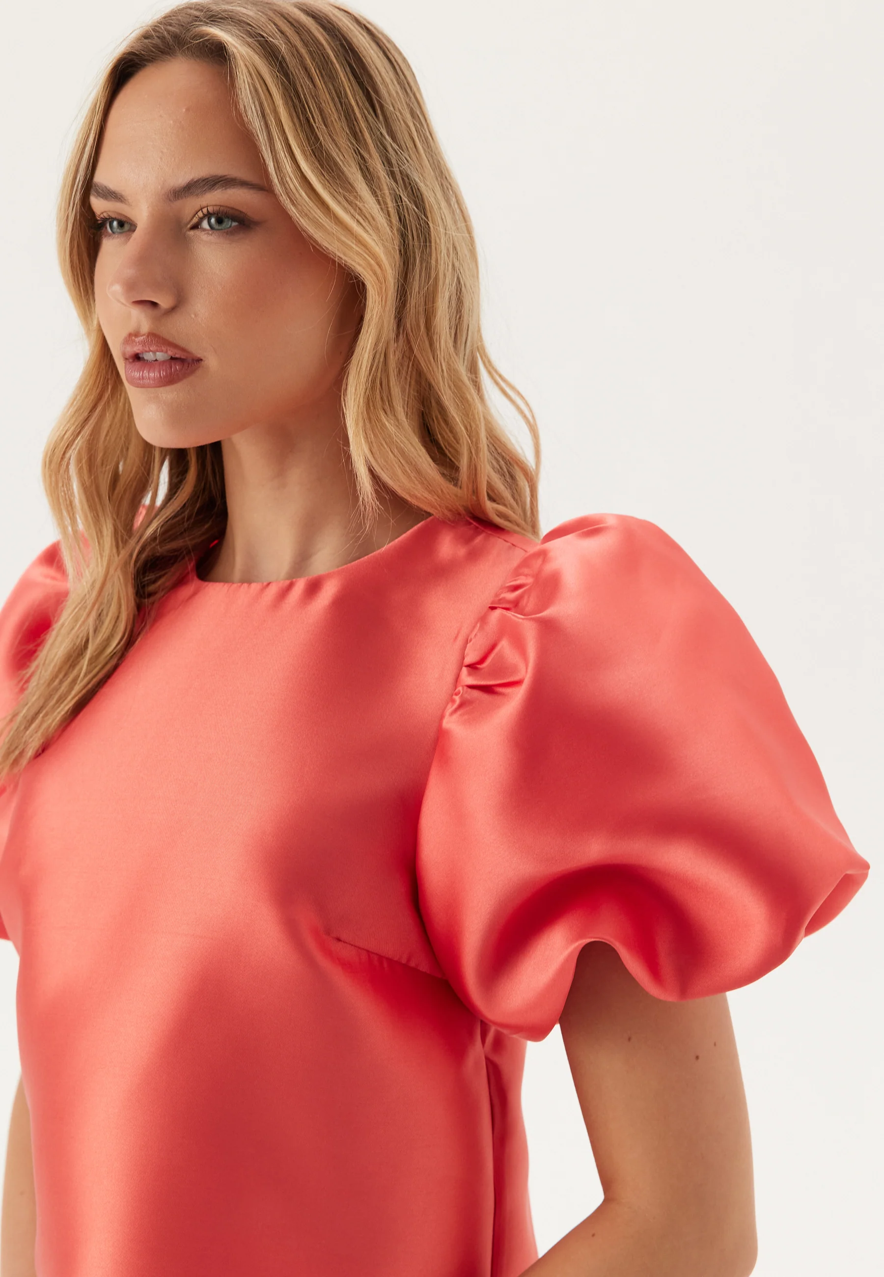 Vishina 2/4 O-Neck Top - Image 4