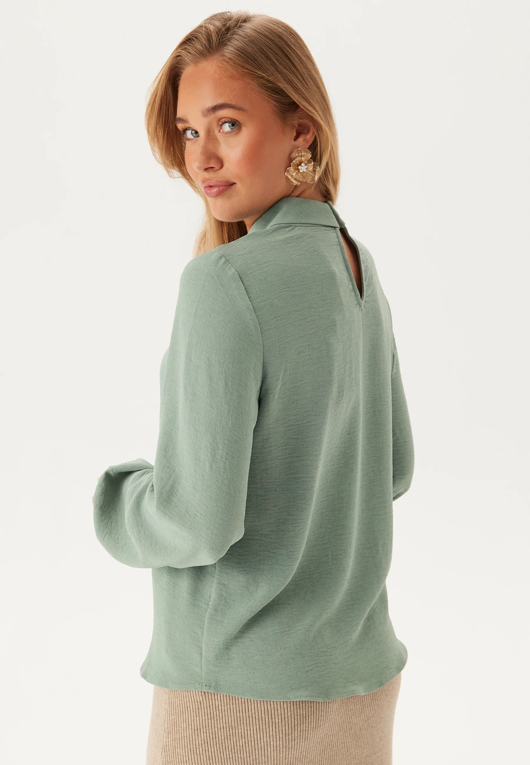 Visurashil High Neck L/S TOP T - Image 2