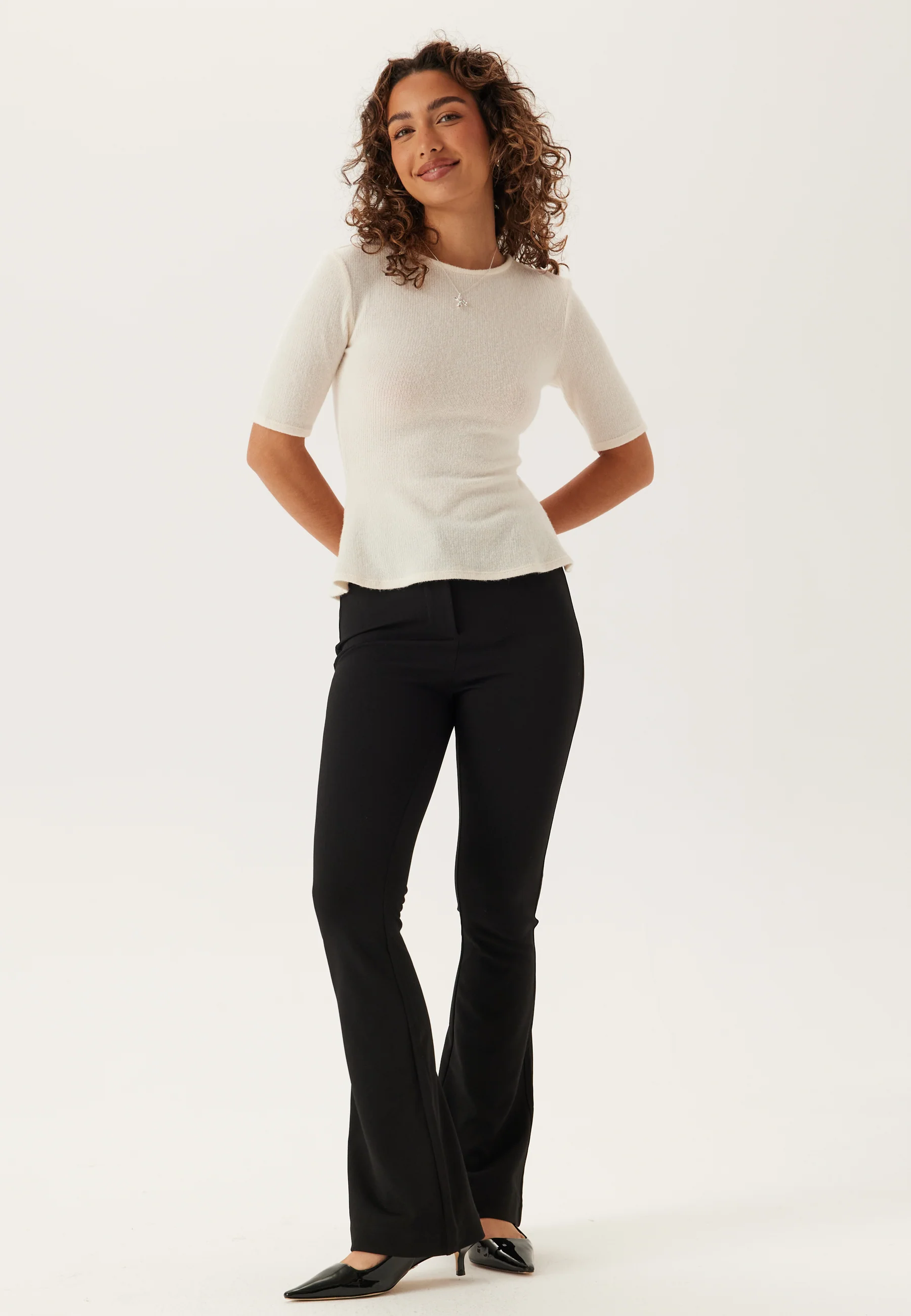 VMAMIRA MW FLARED PANT - Image 5