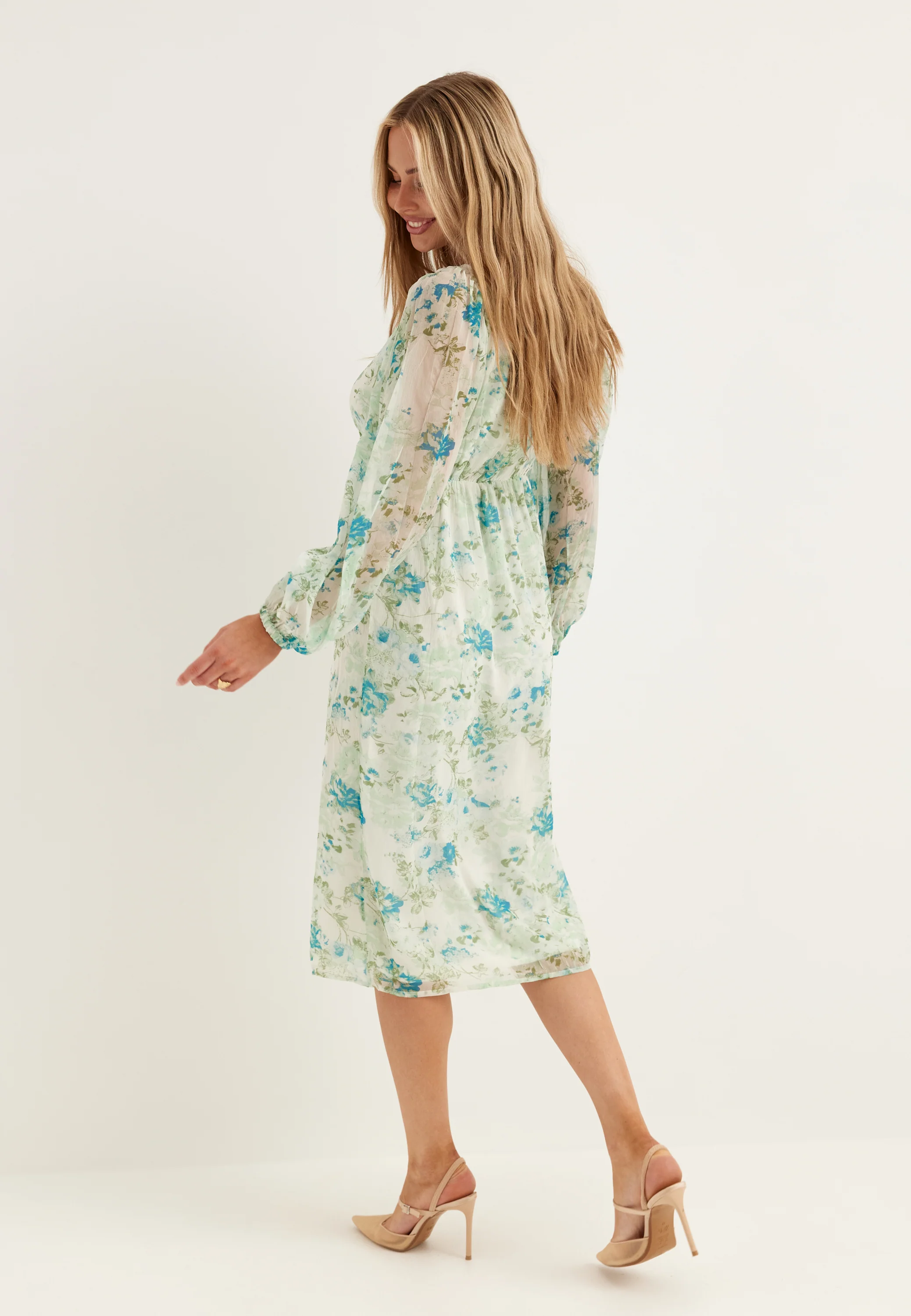 Vmsmilla Ls V-neck Calf Dress - Image 2