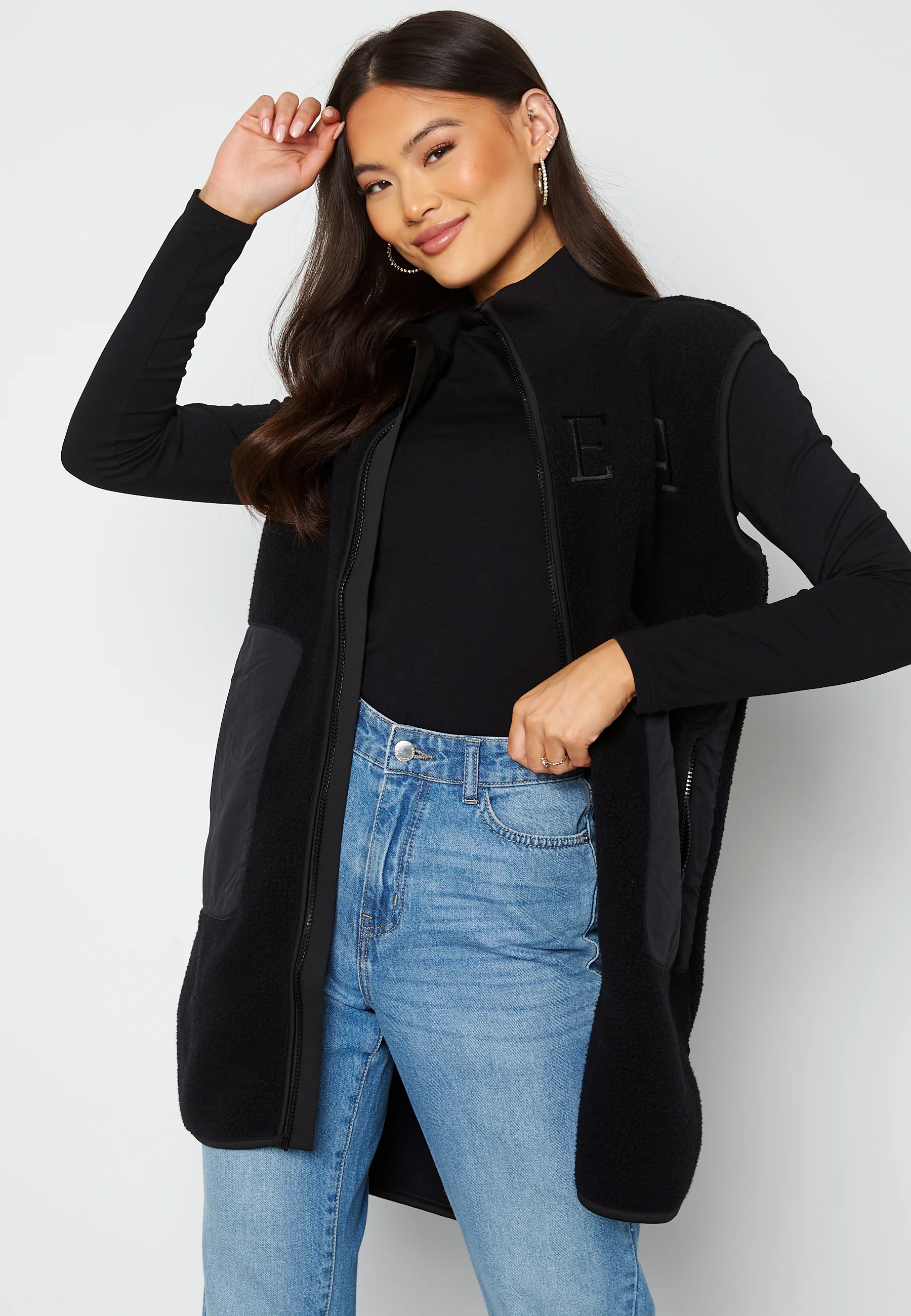 W. Pile Vest