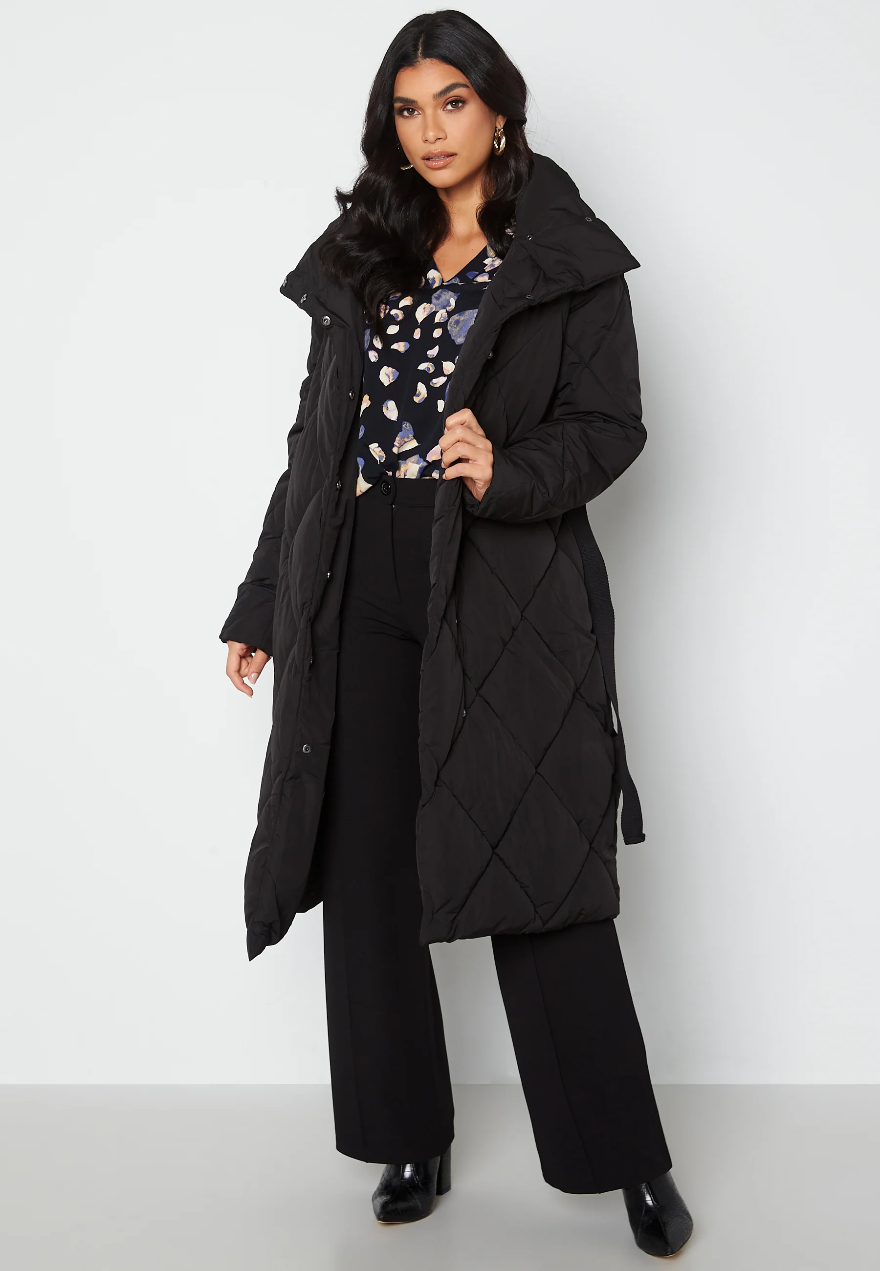 Wanas Quilted Coat - Image 2