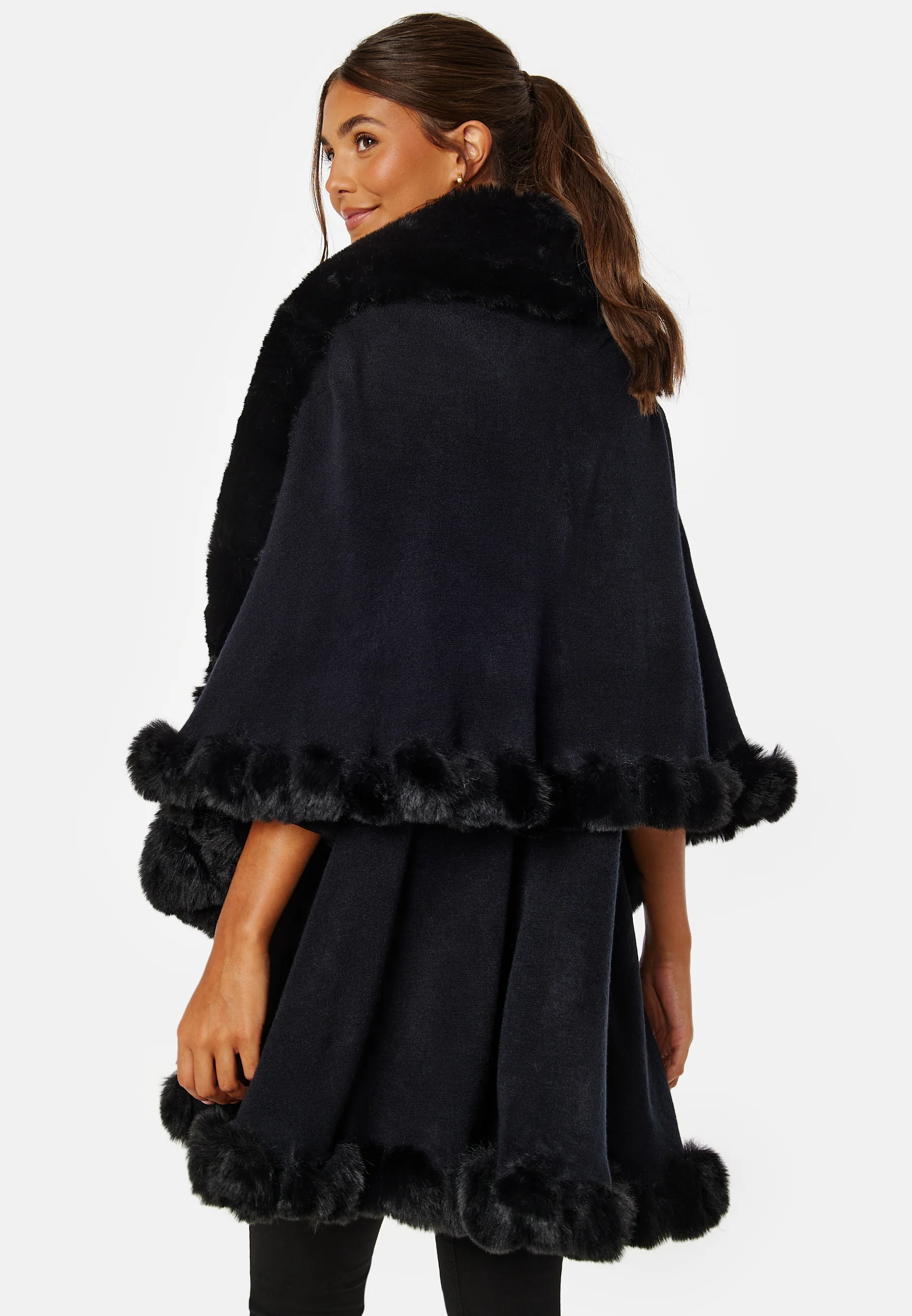 Wednesday Cape - Image 3