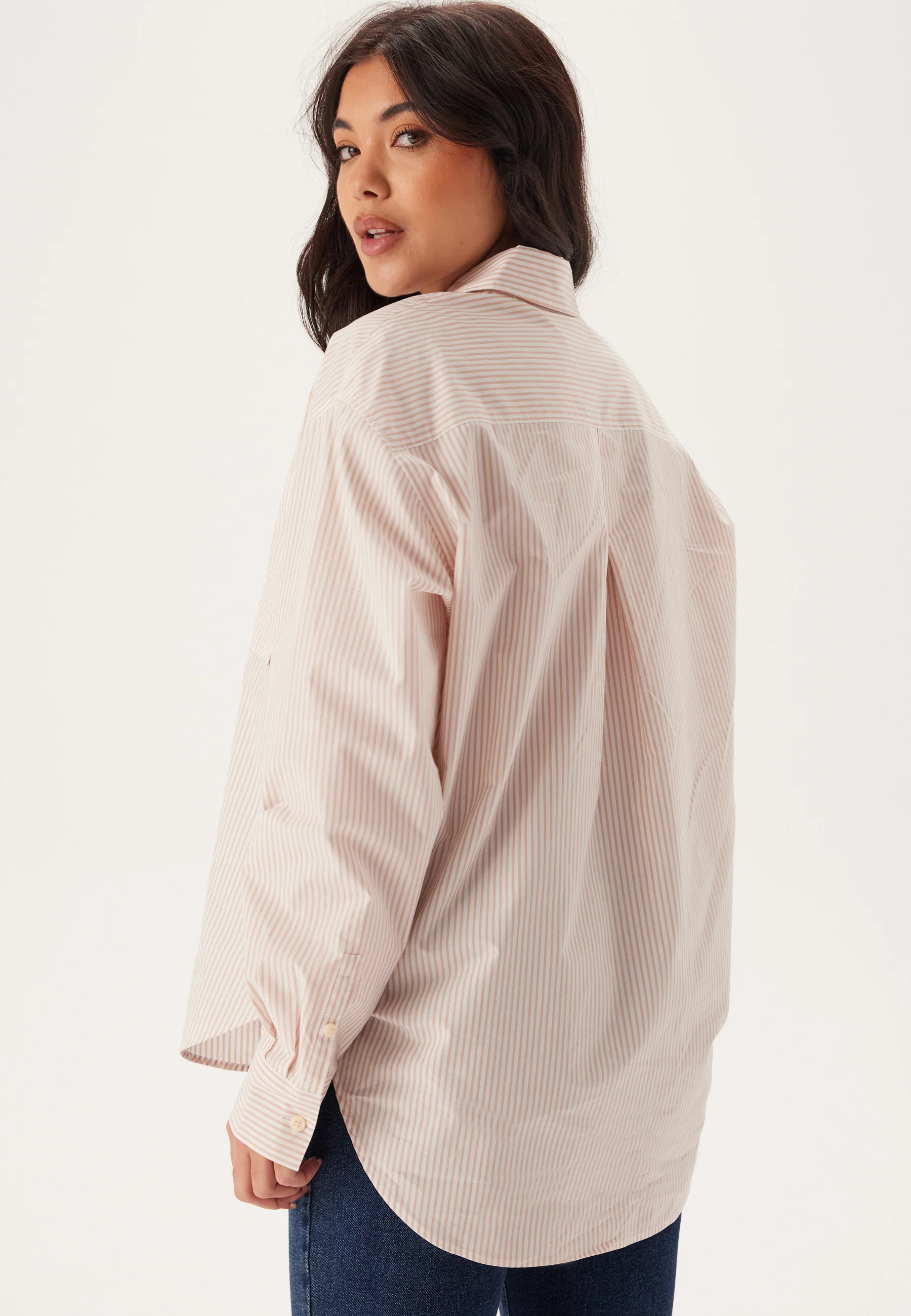 Woven Label Relaxed Shirt - Image 3