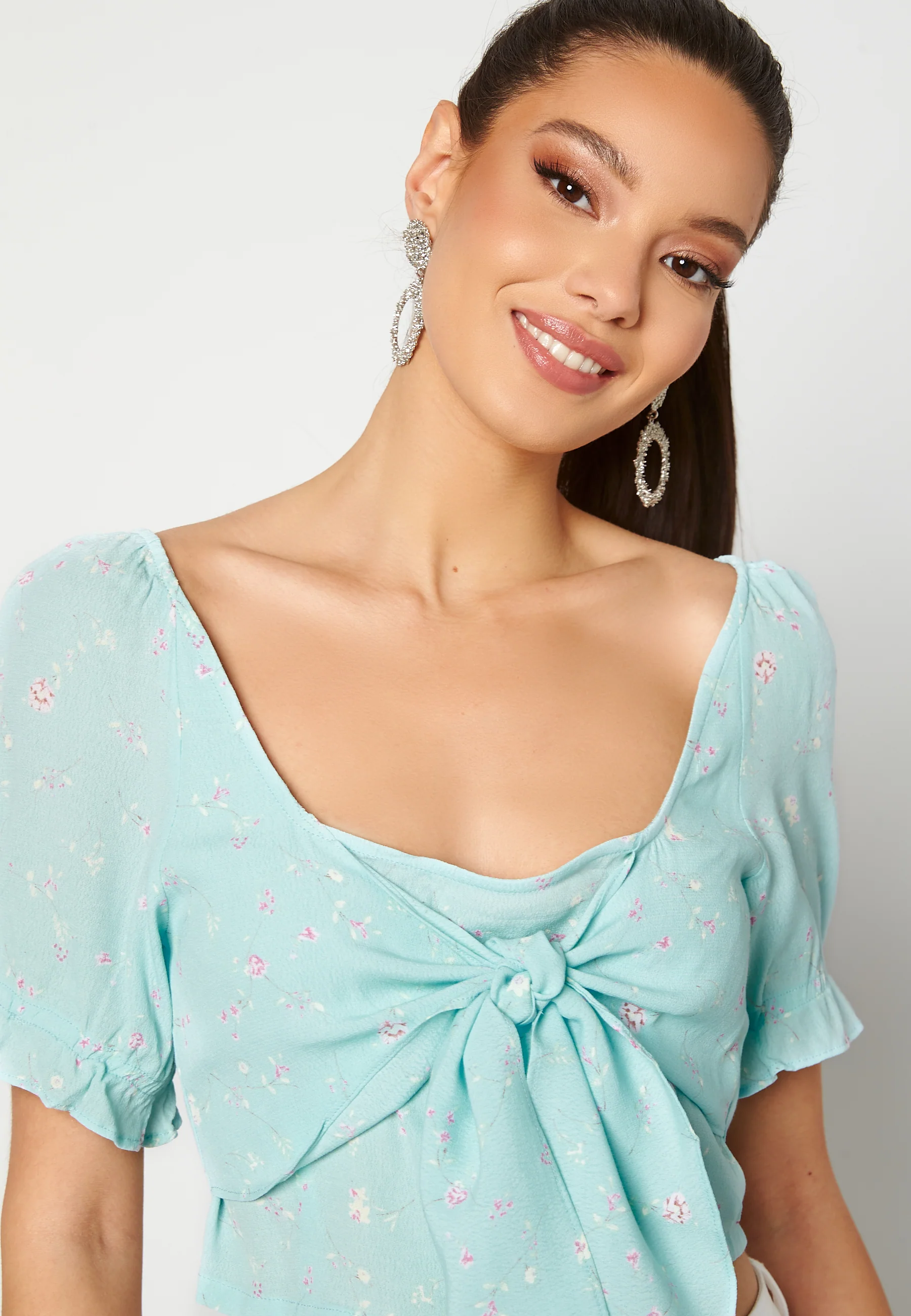 Yvonne SS Cropped Top - Image 4