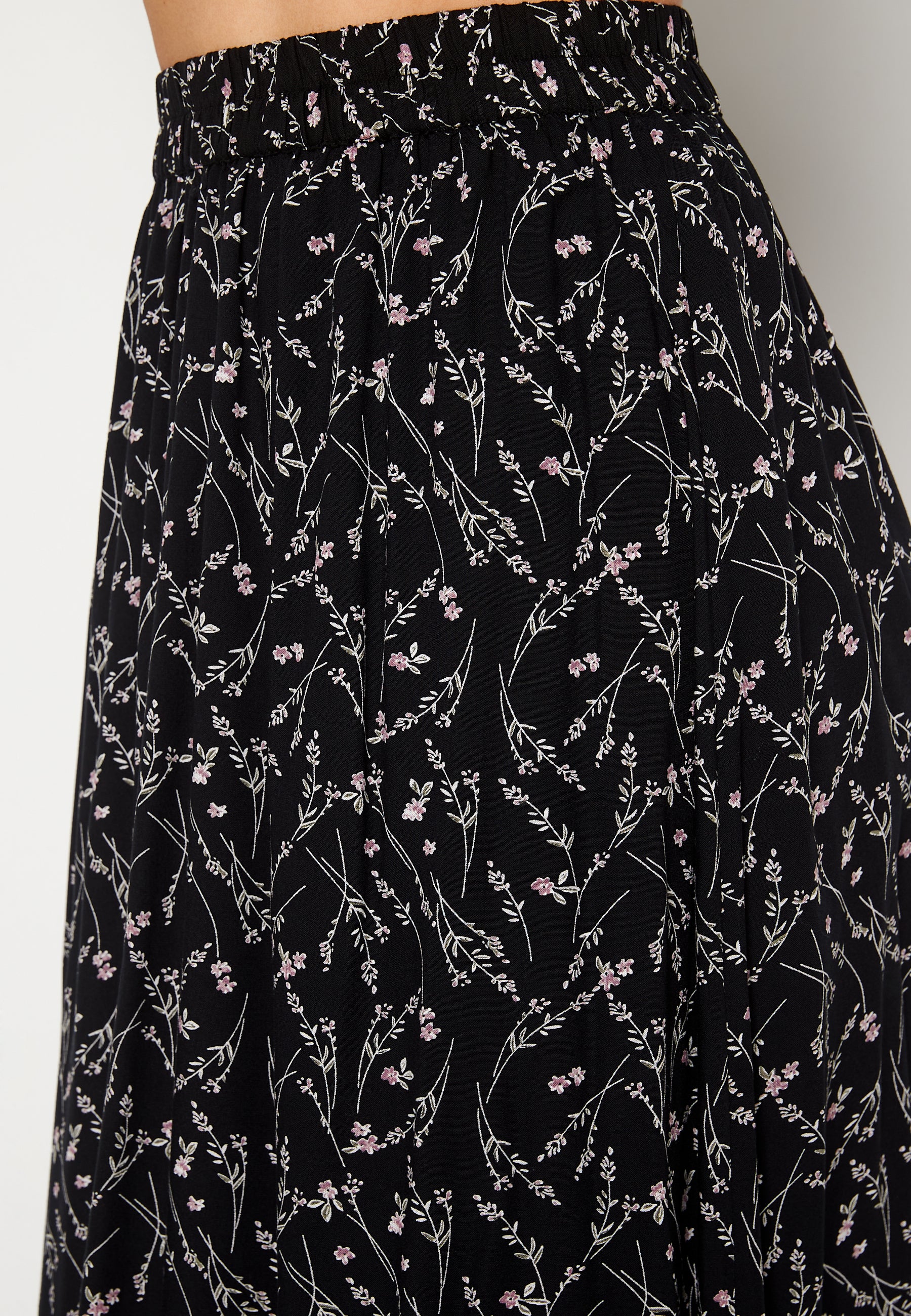 Zadie Midi Skirt - Image 4